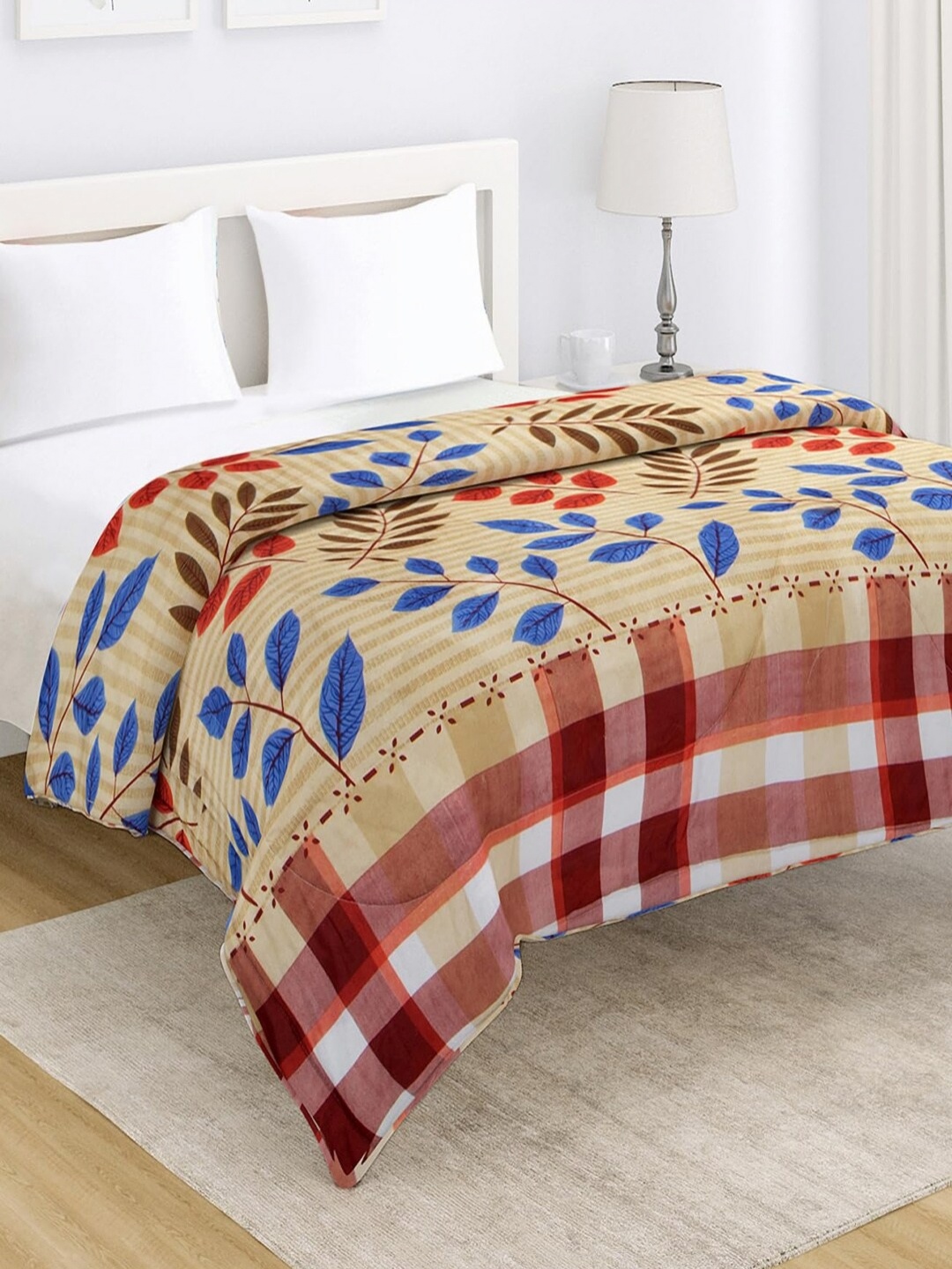 

HOKIPO Beige & Blue Floral Microfiber AC Room 210 GSM Double Bed Comforter