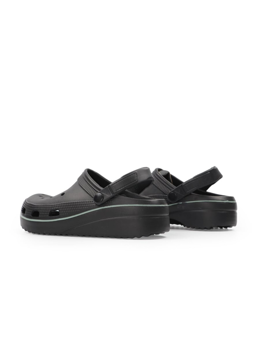 

SPIFFERS Men Croslite Clogs, Black