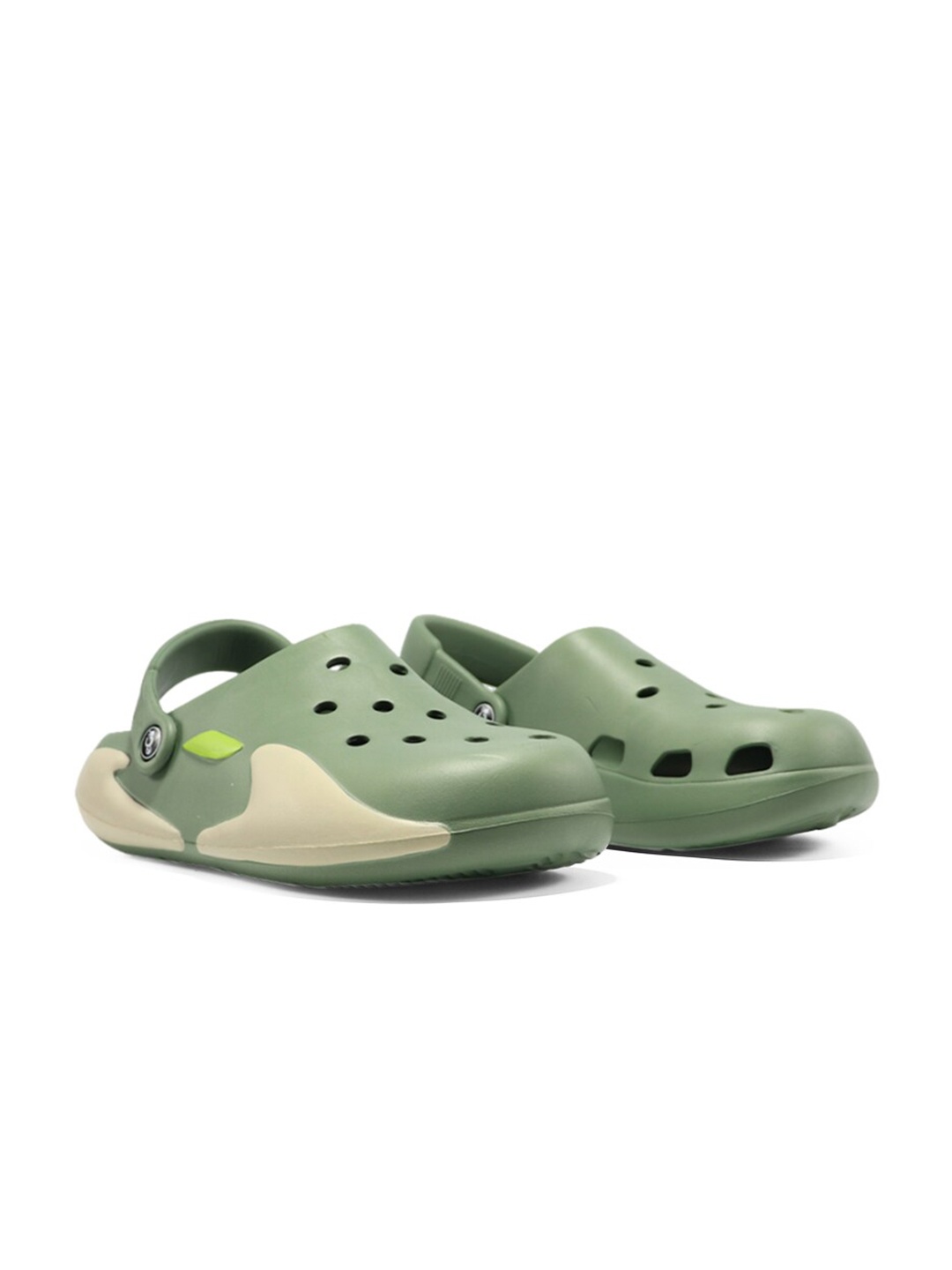 

SPIFFERS Men Croslite Clogs, Green