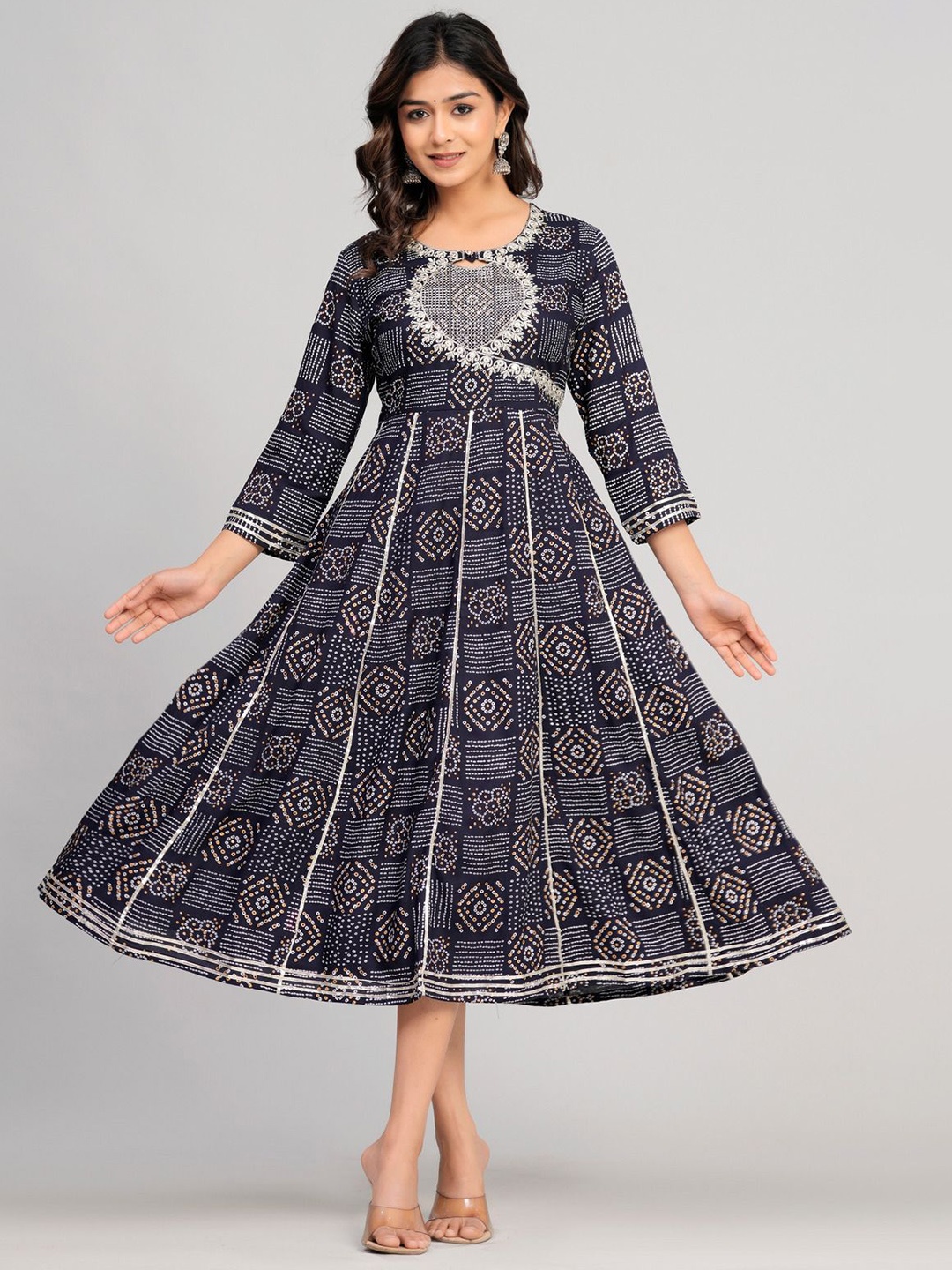 

SARAI CREATIONS Women Bandhani Printed Regular Sleeves Zari Work Anarkali Kurta, Navy blue