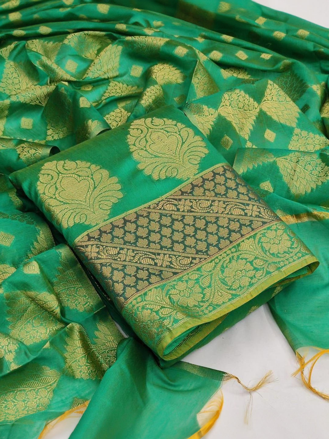 

Dori Embroidered Unstitched Dress Material, Green