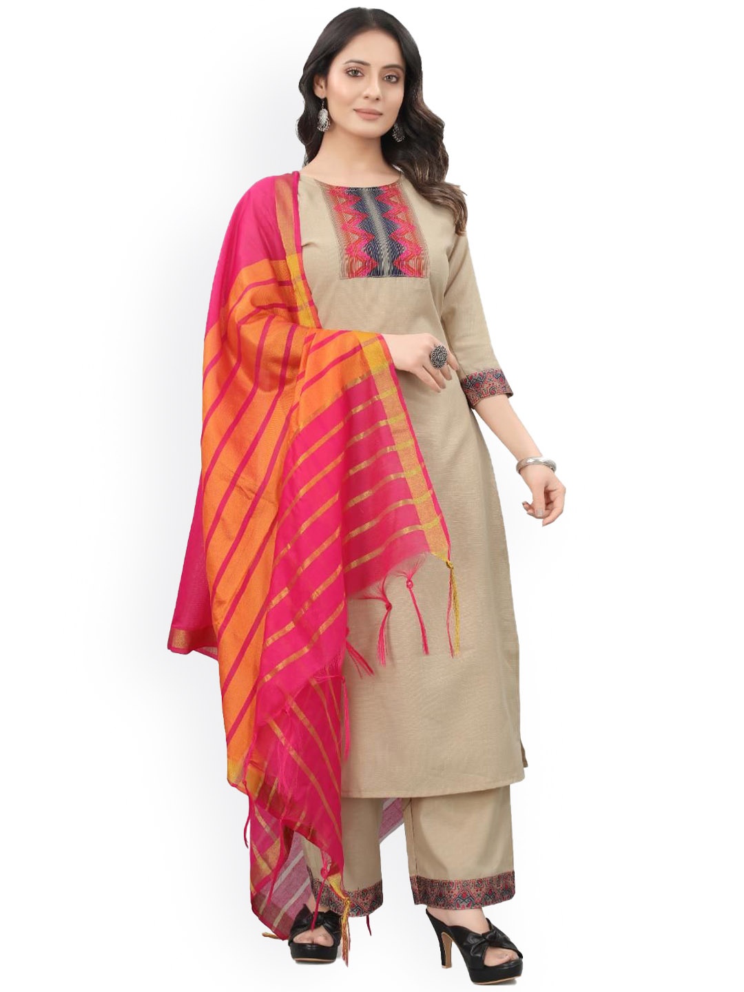 

FASHIRE Women Regular Kurta Palazzos & Dupatta, Beige
