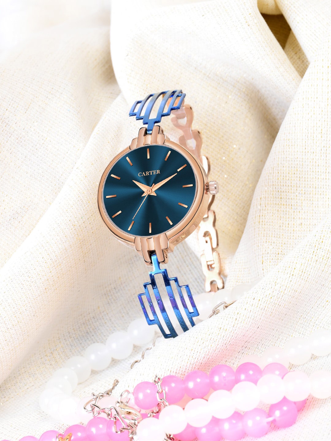 

Sandy D Carter Women Round Dial & Straps Analogue Watch Sandy D Carter-202-BL, Blue