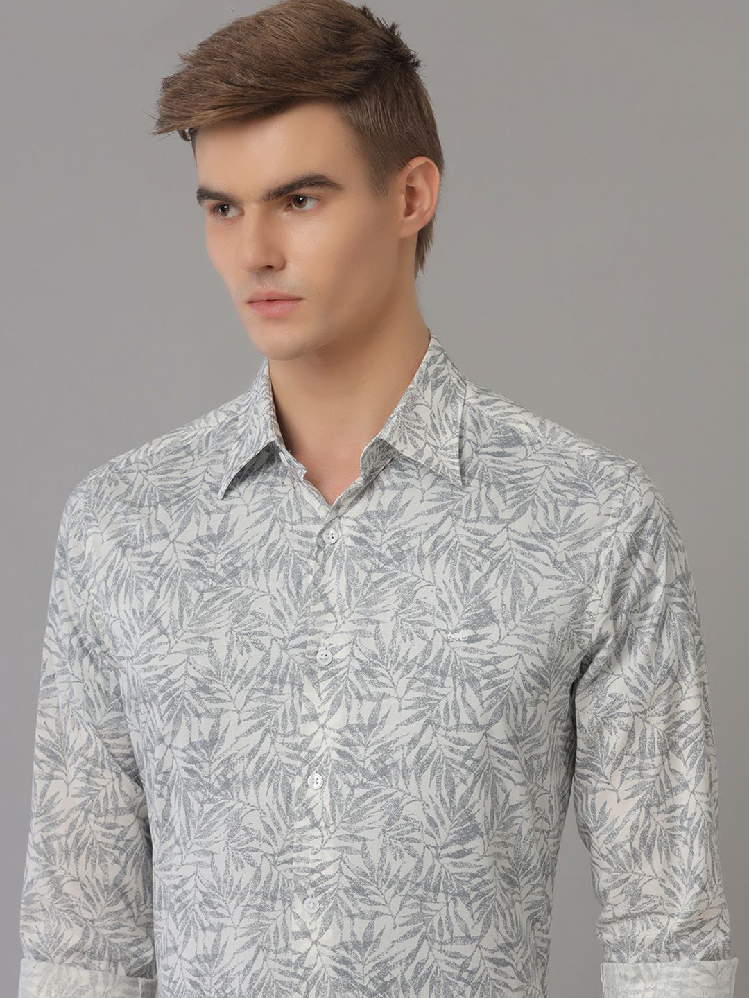 

Aldeno Men Comfort Floral Opaque Printed Casual Shirt, White
