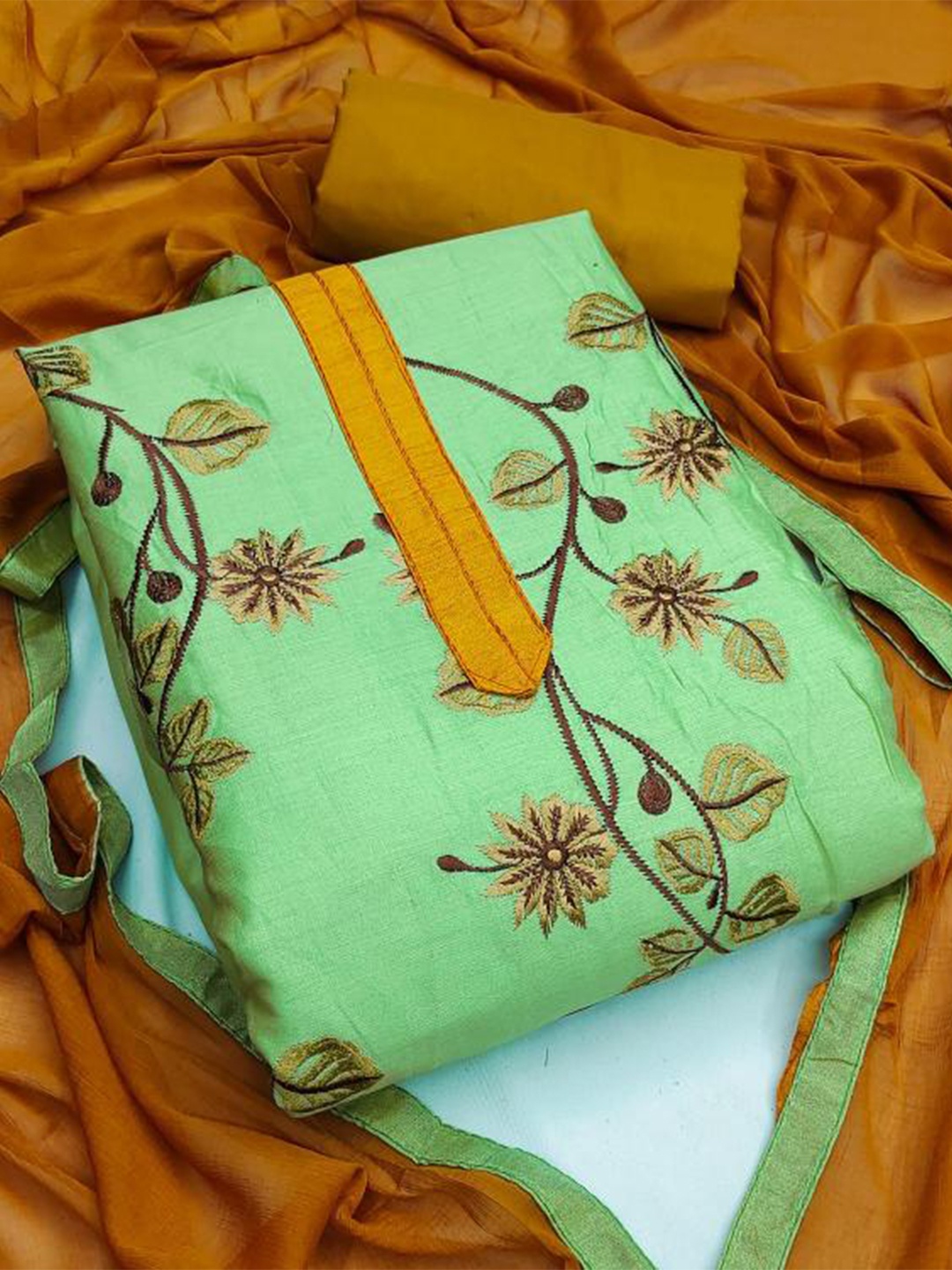 

Dori Embroidered Pure Cotton Unstitched Dress Material, Green