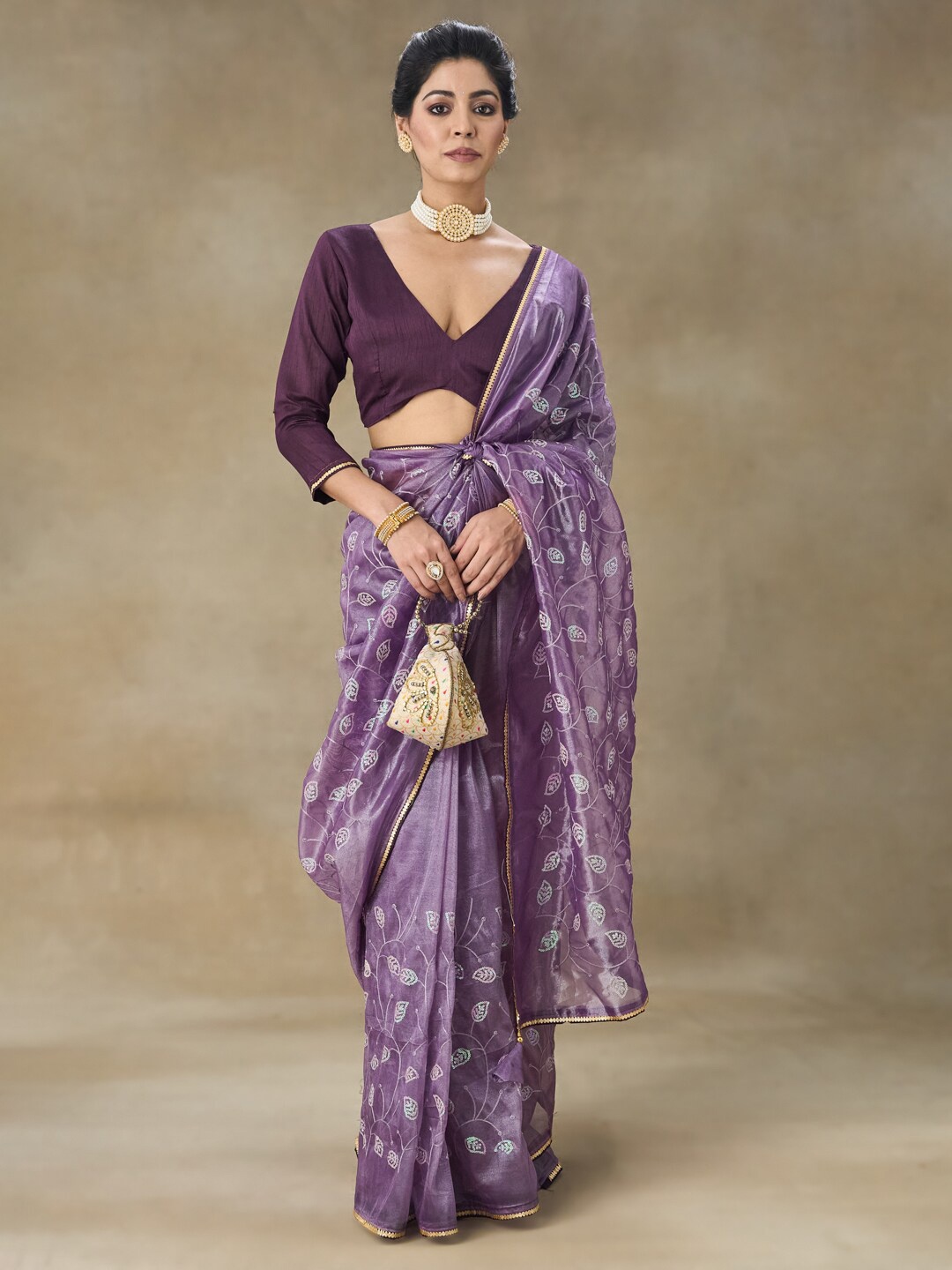 

FABMORA Embellished Embroidered Net Saree, Lavender