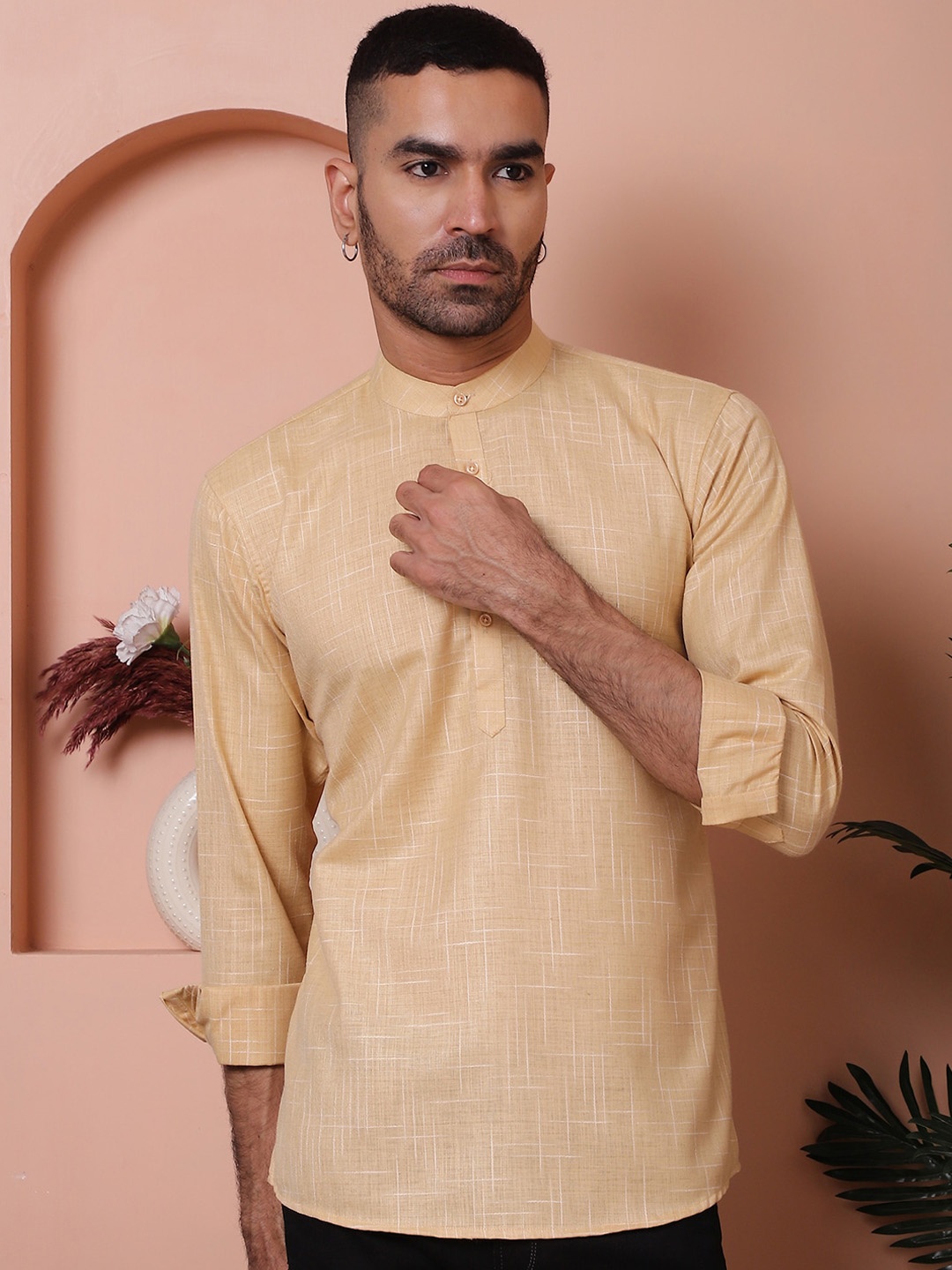 

Jompers Men Thread Work Dobby Kurta, Yellow