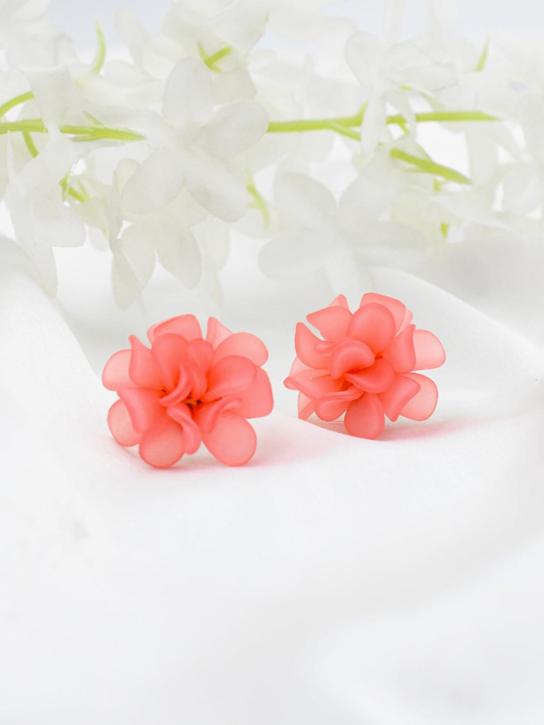 

ISHKAARA Floral Studs Earrings, Red