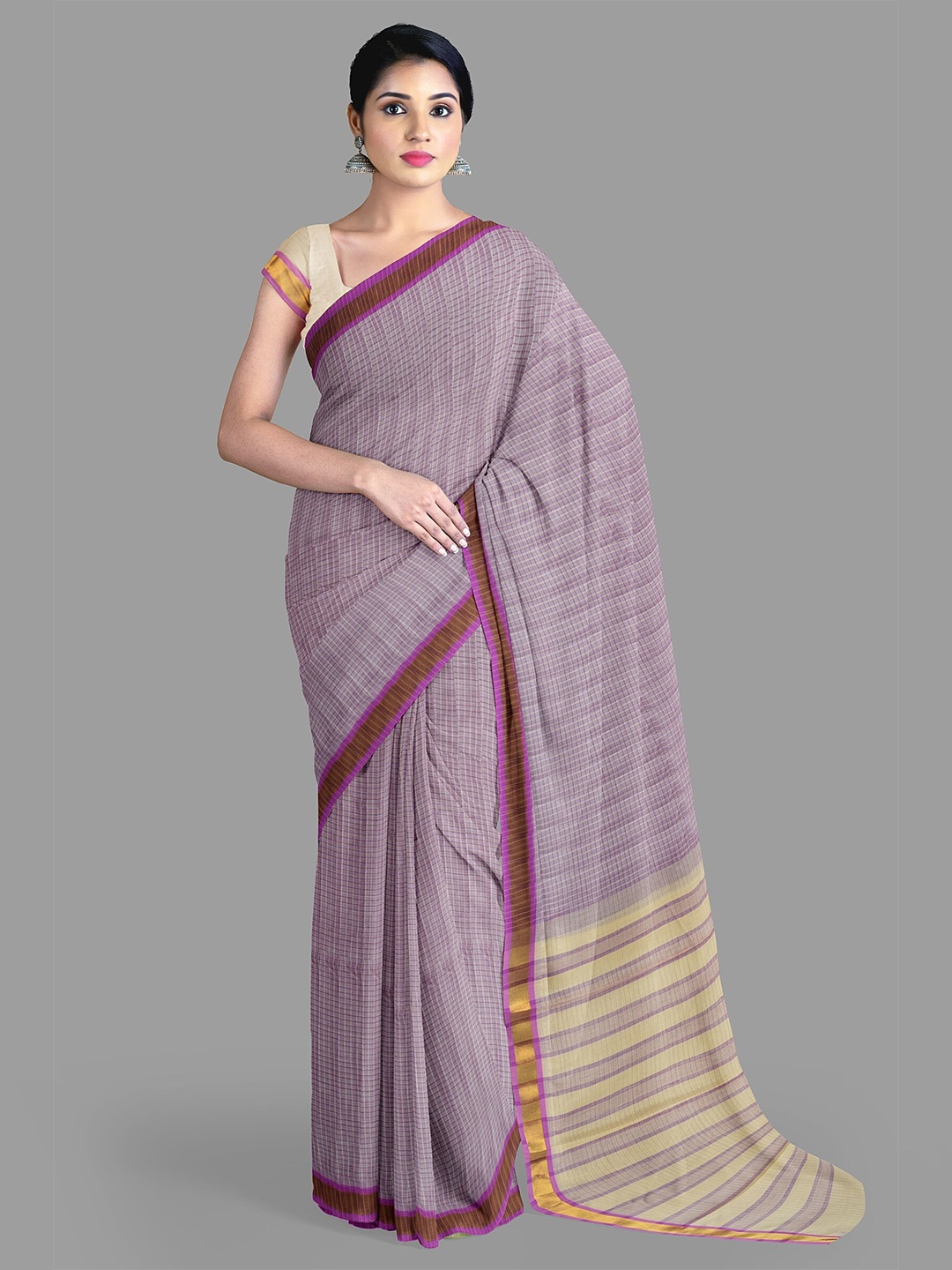 

The Chennai Silks Checked Zari Pure Cotton Saree, Lavender