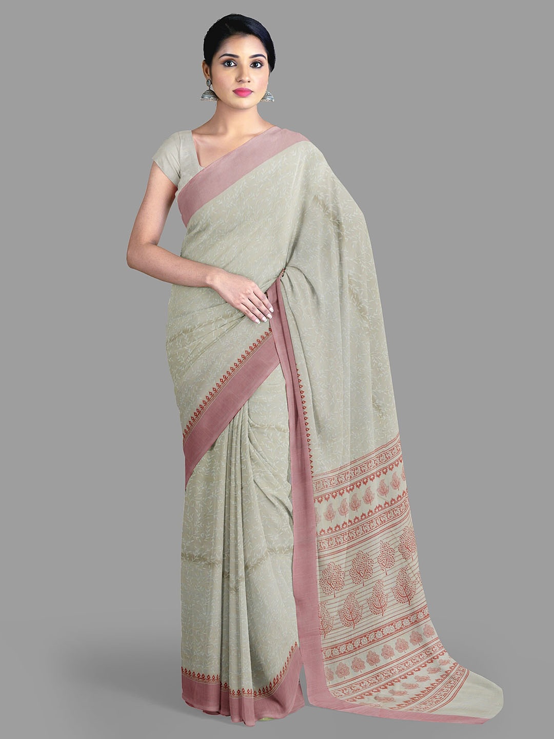 

The Chennai Silks Floral Tussar Saree With Blouse Piece, Cream