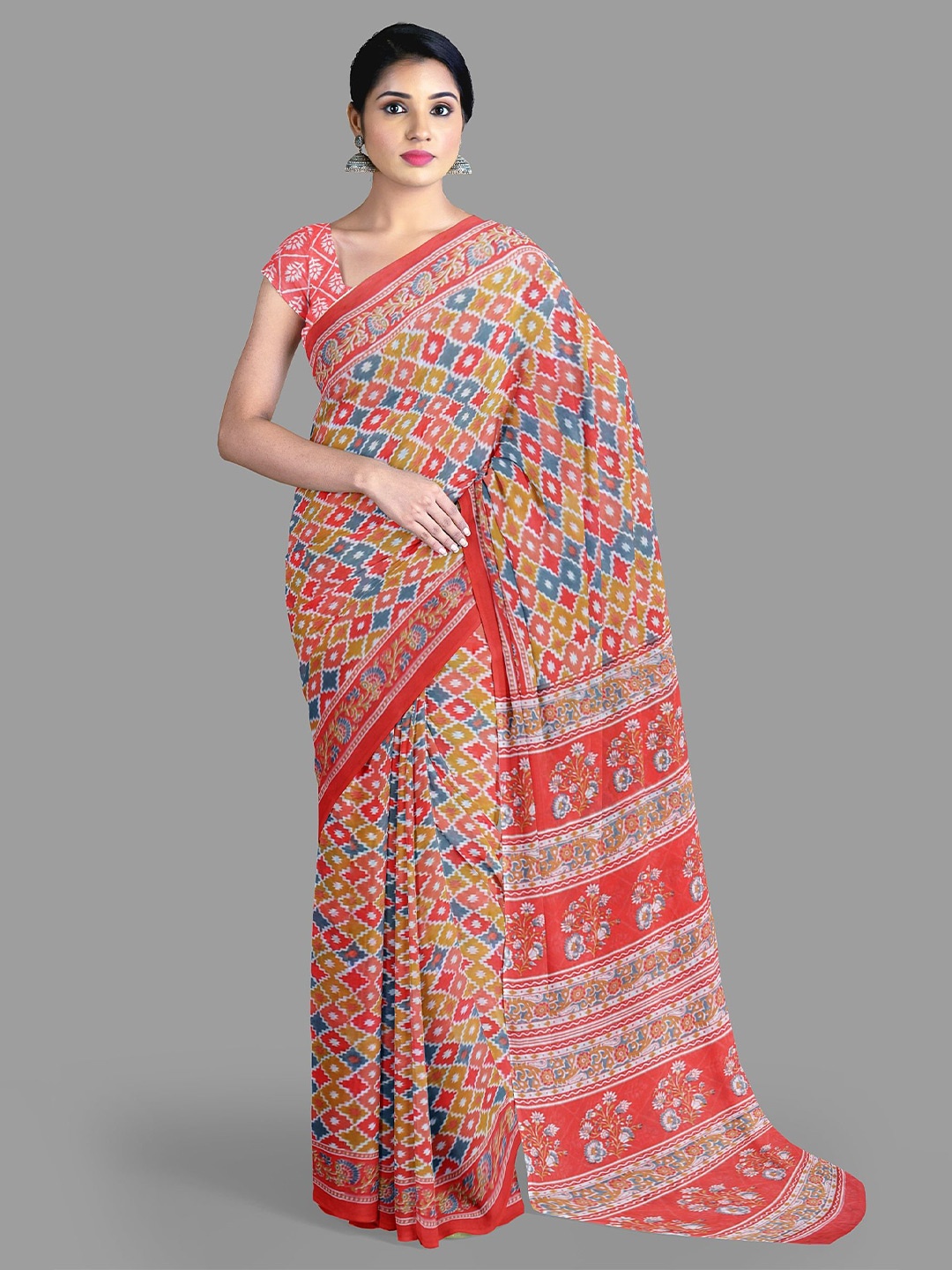 

The Chennai Silks Floral Pure Cotton Saree With Blouse Piece, Red