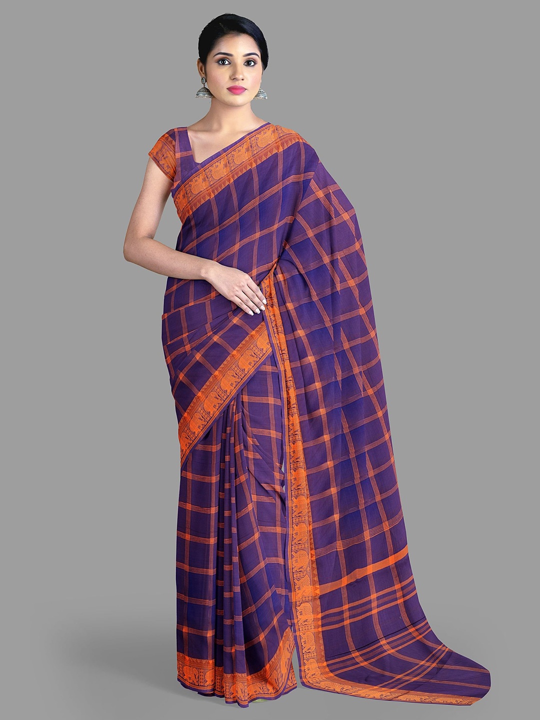 

The Chennai Silks Checked Zari Pure Cotton Chettinad Saree, Violet