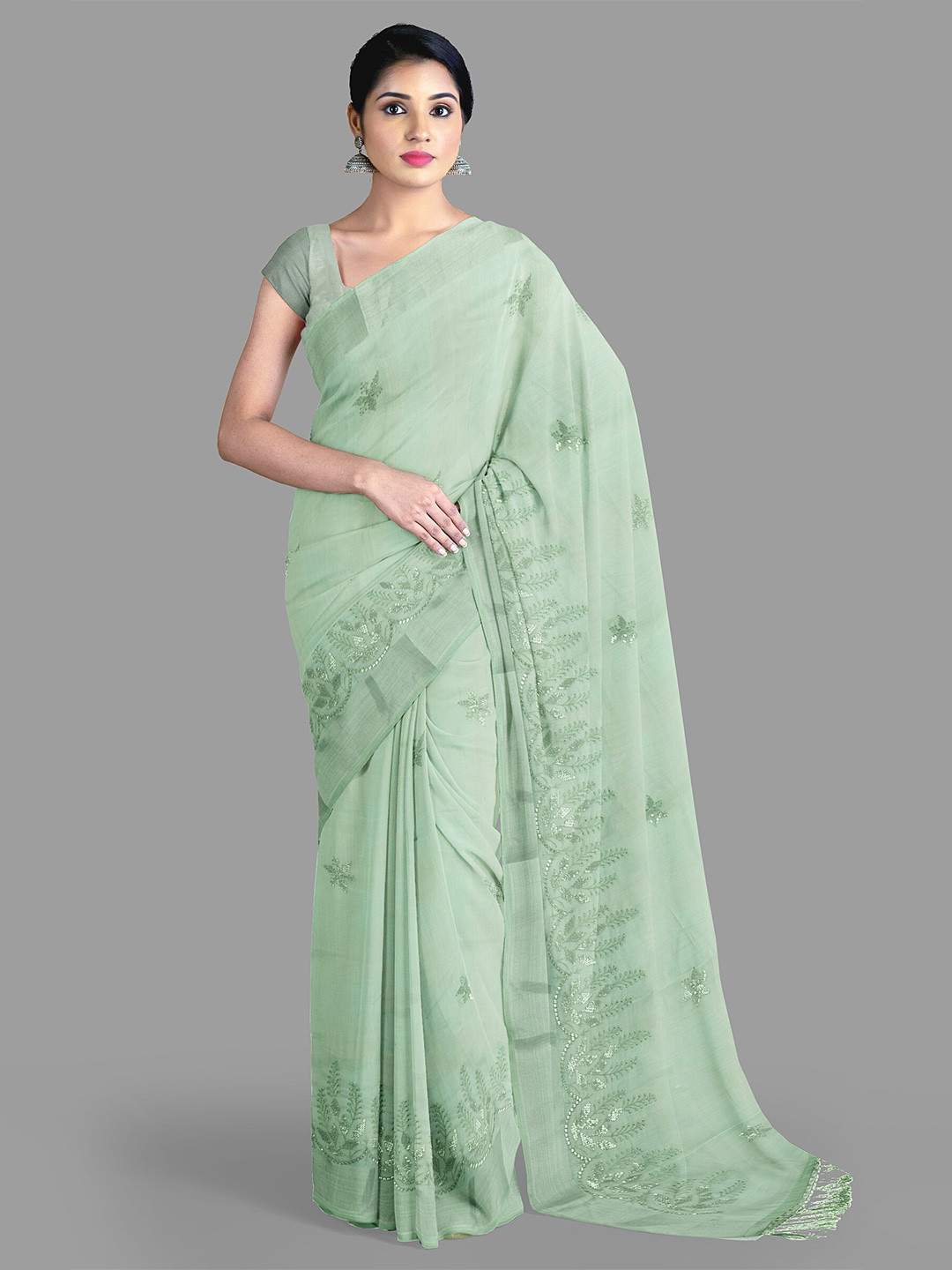 

The Chennai Silks Floral Embroidered Chanderi Saree, Green