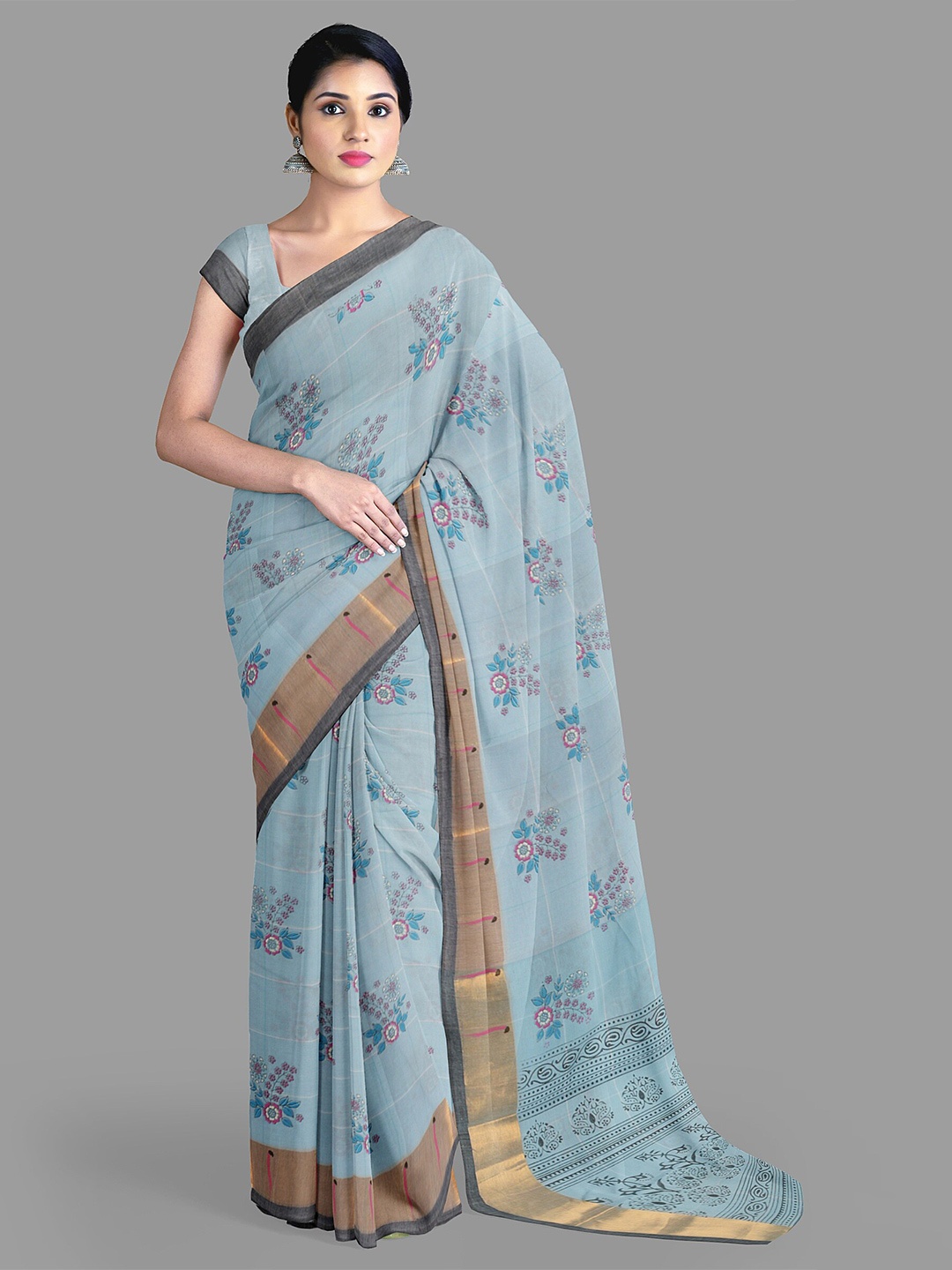 

The Chennai Silks Floral Zari Pure Cotton Saree With Blouse Piece, Blue