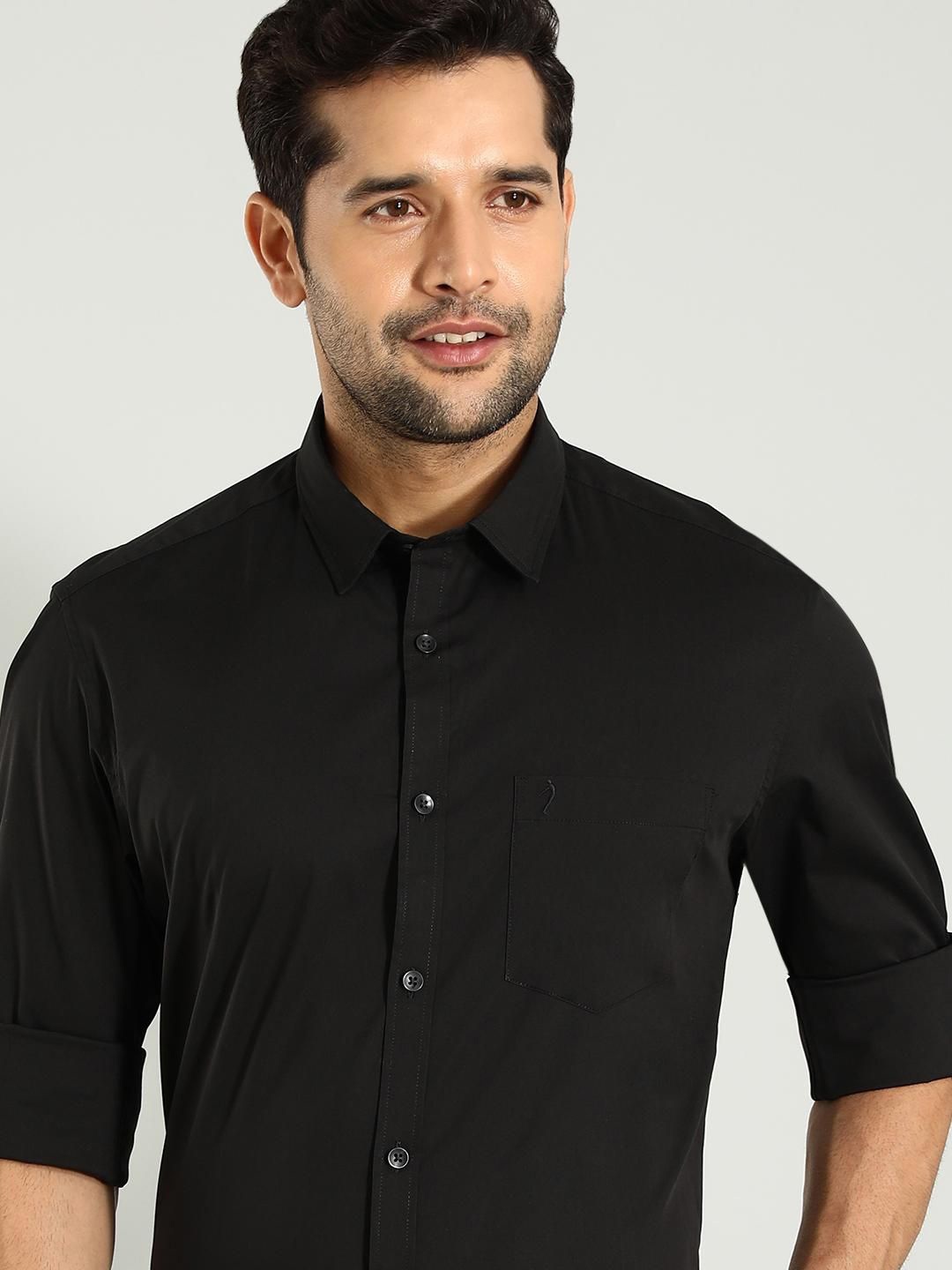 

Indian Terrain Classic Spread Collar Slim Fit Cotton Casual Shirt, Black