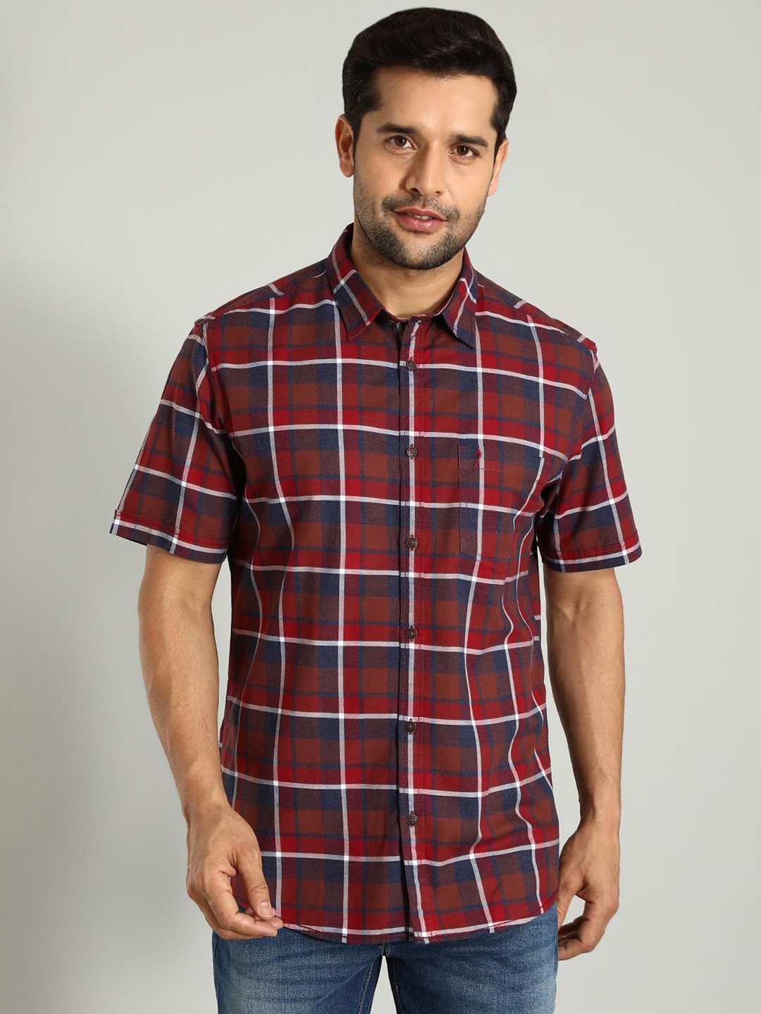 

Indian Terrain Men Classic Slim Fit Tartan Checks Opaque Checked Casual Shirt, Brown