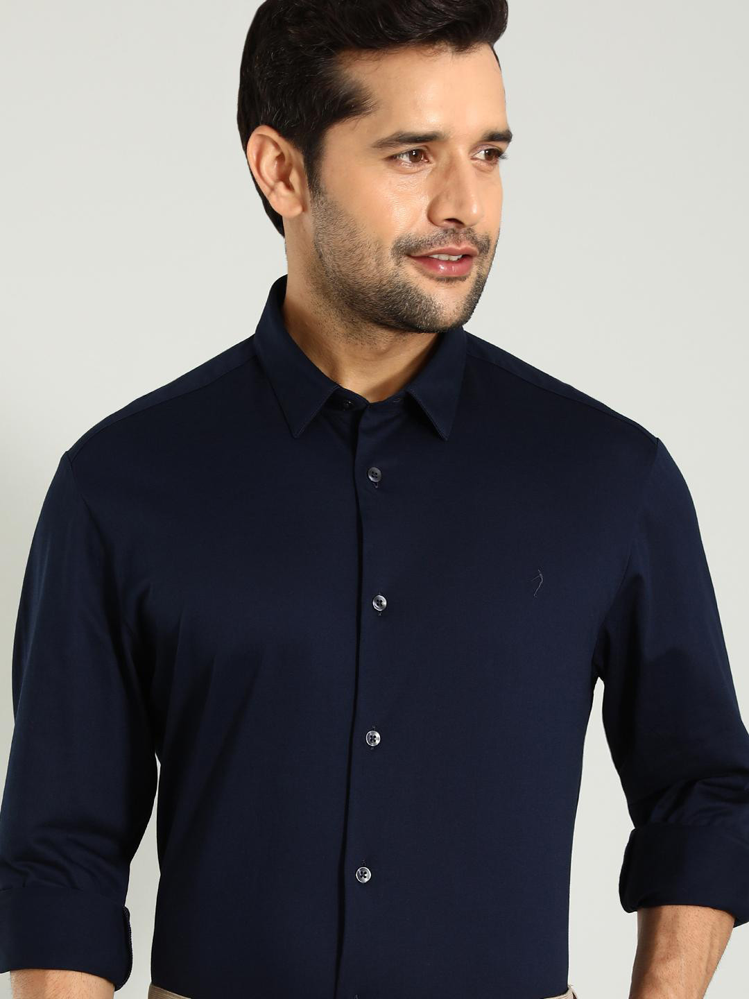 

Indian Terrain Spread Collar Long Sleeves Classic Slim Fit Cotton Formal Shirt, Blue