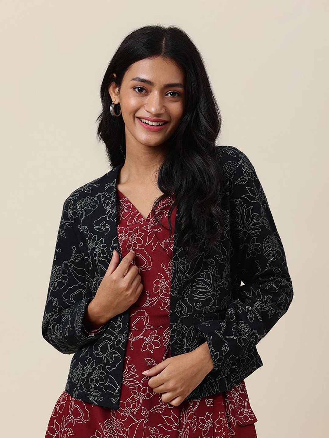 

Fabindia Women Cotton Hand Block Printed Shrug, Black