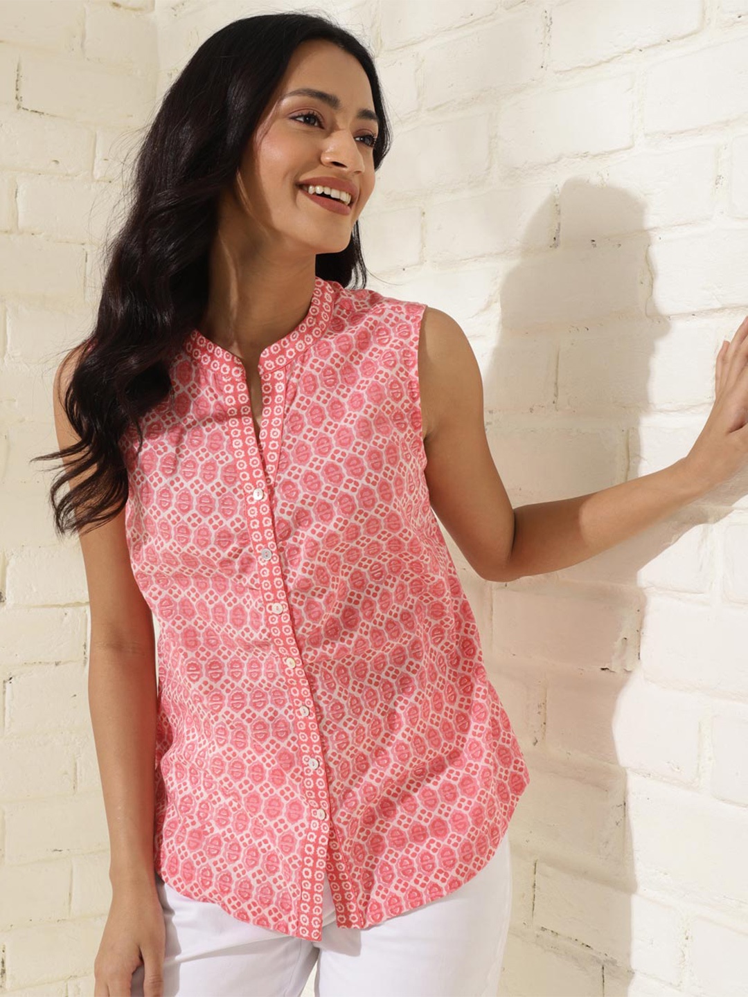 

Fabindia Conversational Printed Mandarin Collar Shirt Style Top, Pink