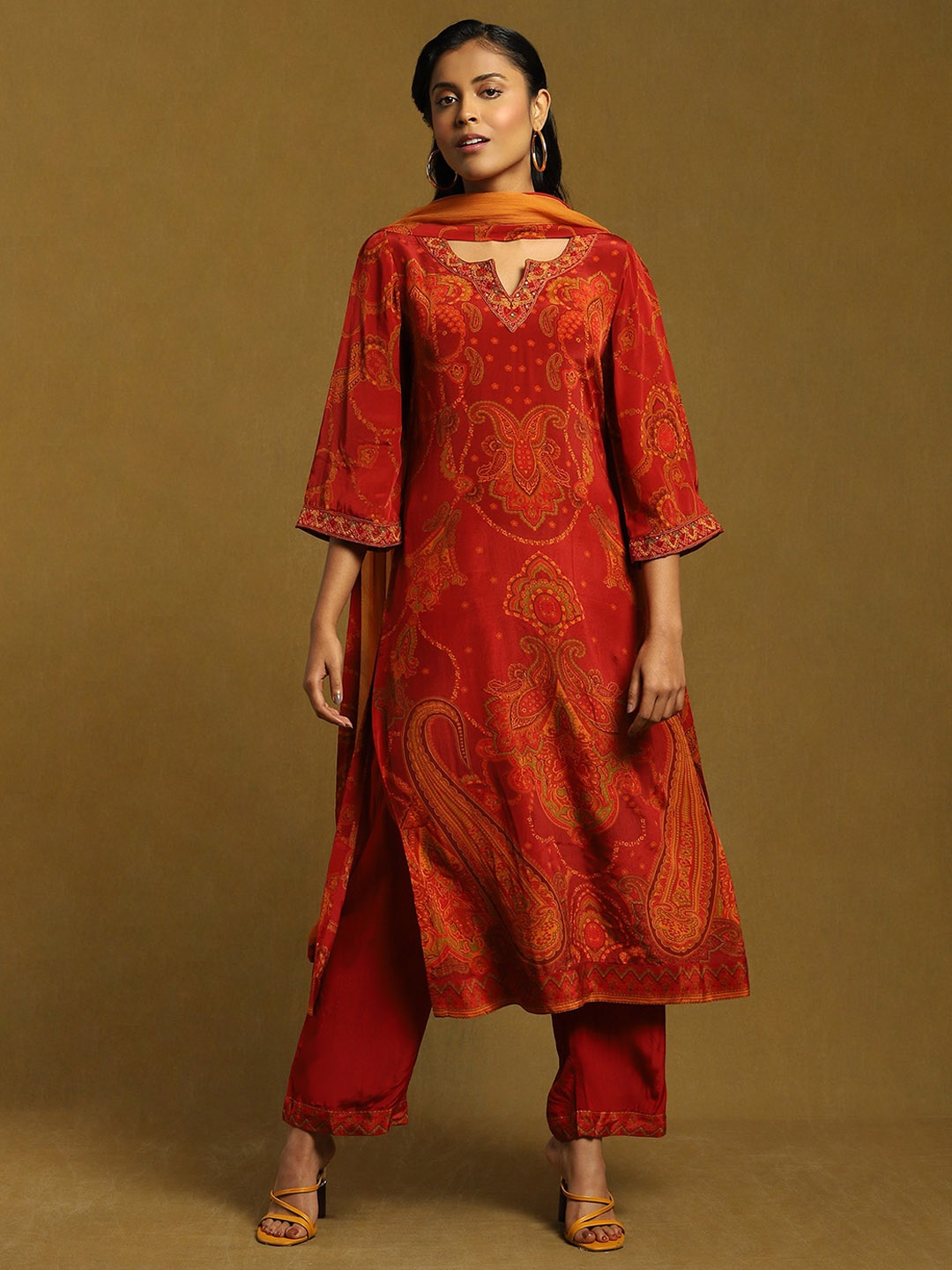 

Ritu Kumar Women Paisley Printed Regular Kurta with Trousers & With Dupatta, Rust