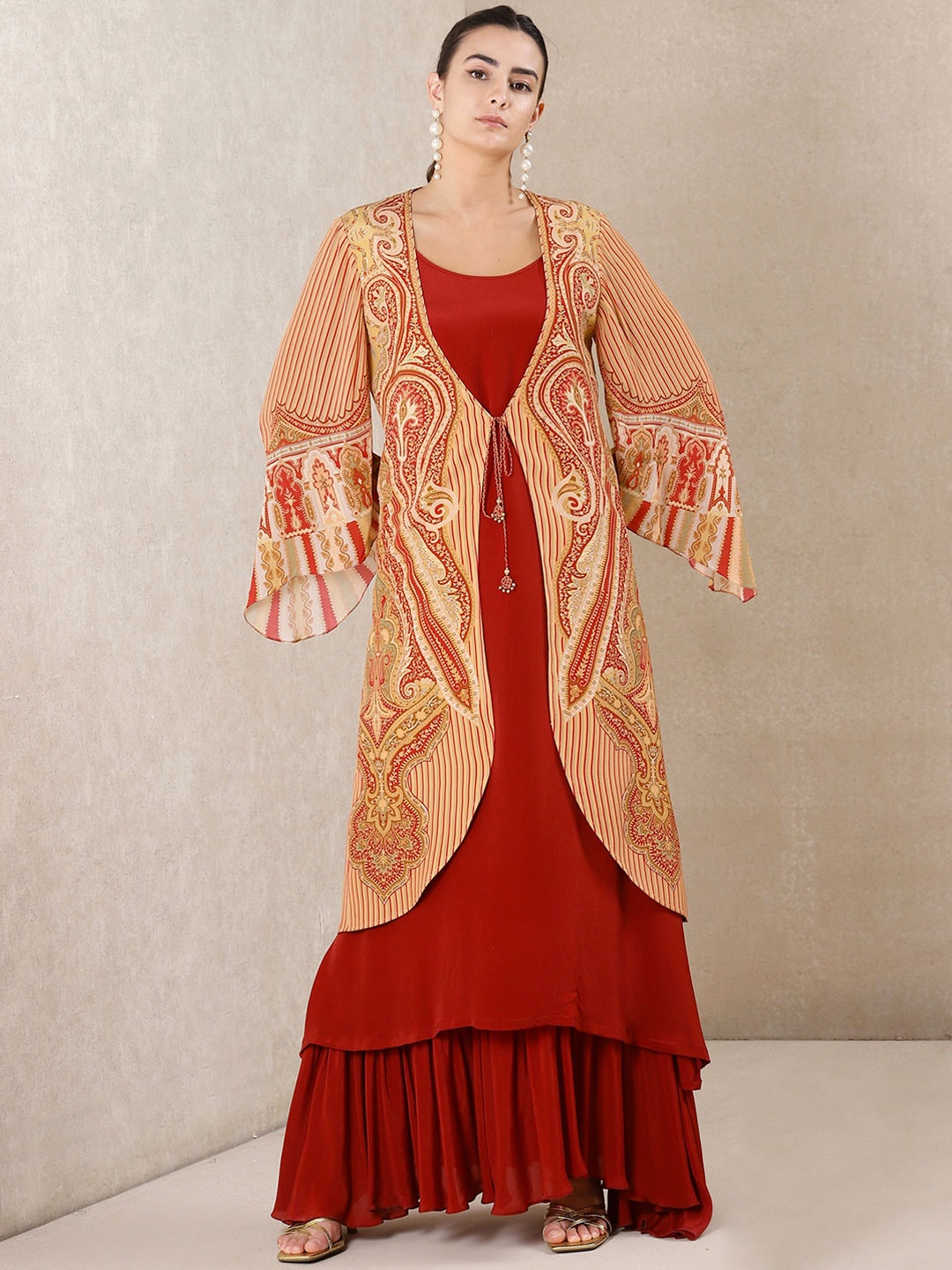 

Ritu Kumar Women Geometric Viscose Rayon Longline Open Front Jacket Embroidered, Beige