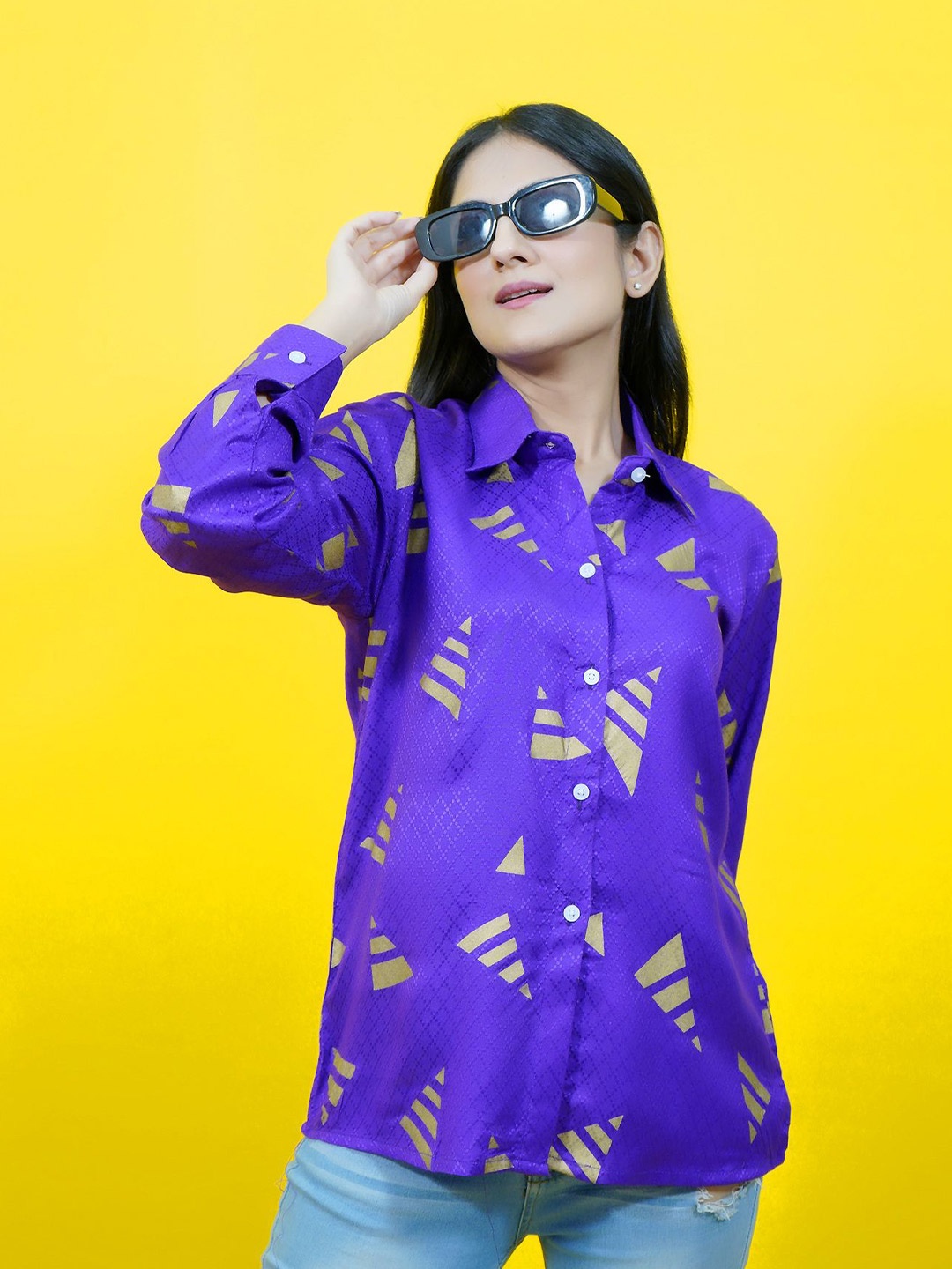 

CRAZEVILLA Standard Abstract Printed Spread Collar Long Sleeves Party Shirt, Purple