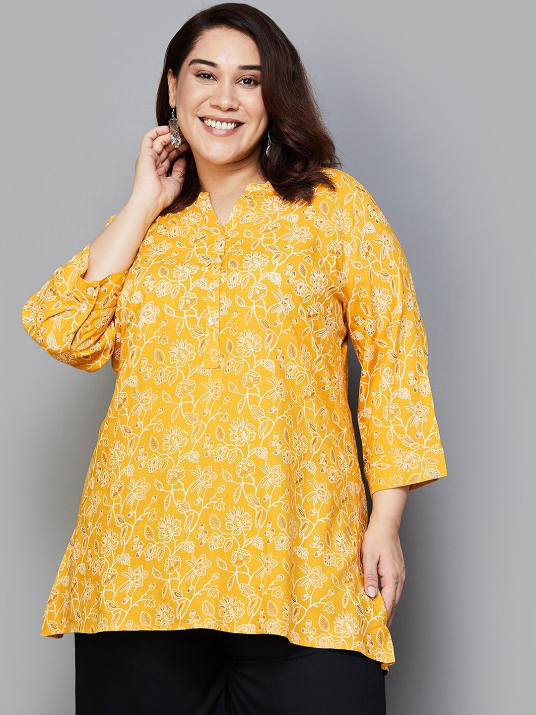 

Moiree by Lifestyle Floral Printed Kurti, Mustard