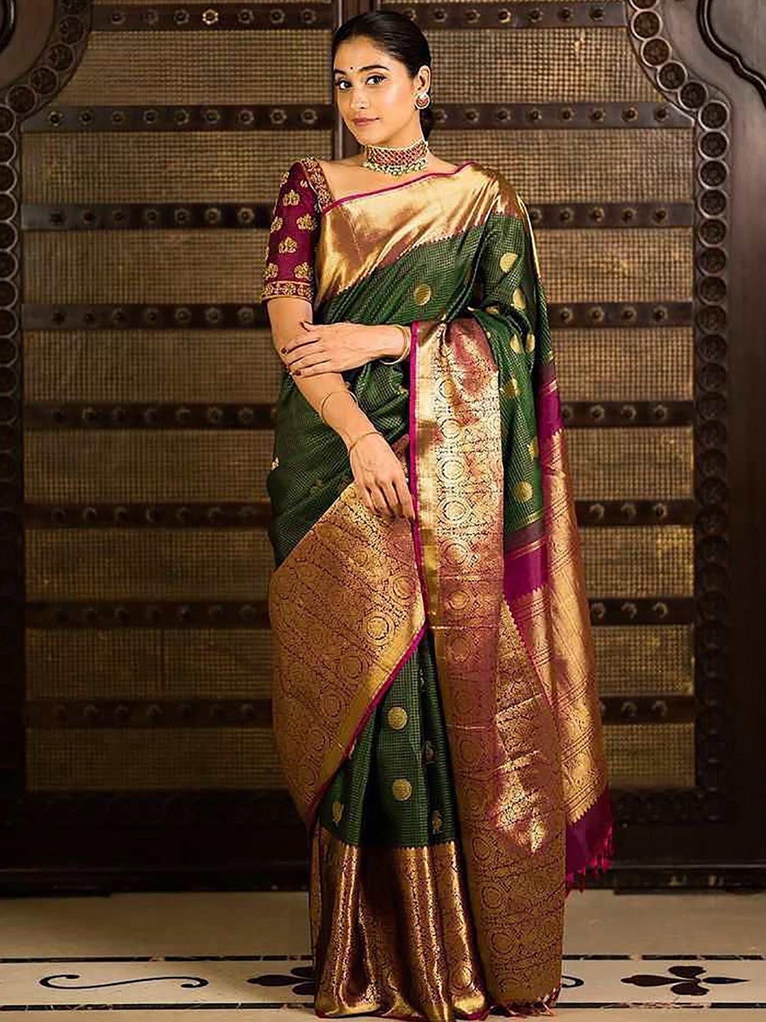 

KALINI Woven Design Zari Silk Blend Banarasi Saree, Green