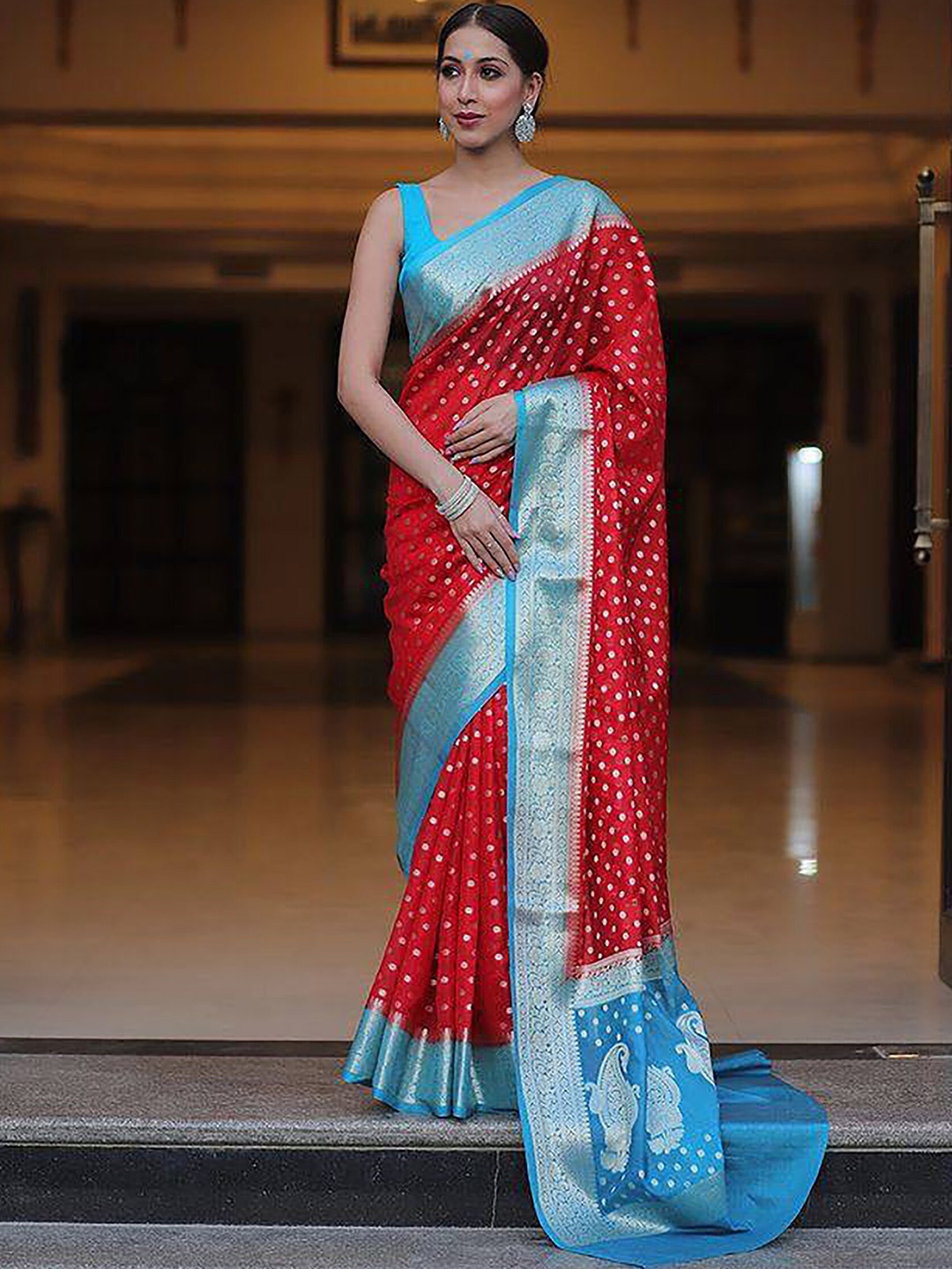 

KALINI Woven Design Zari Silk Blend Banarasi Saree, Red