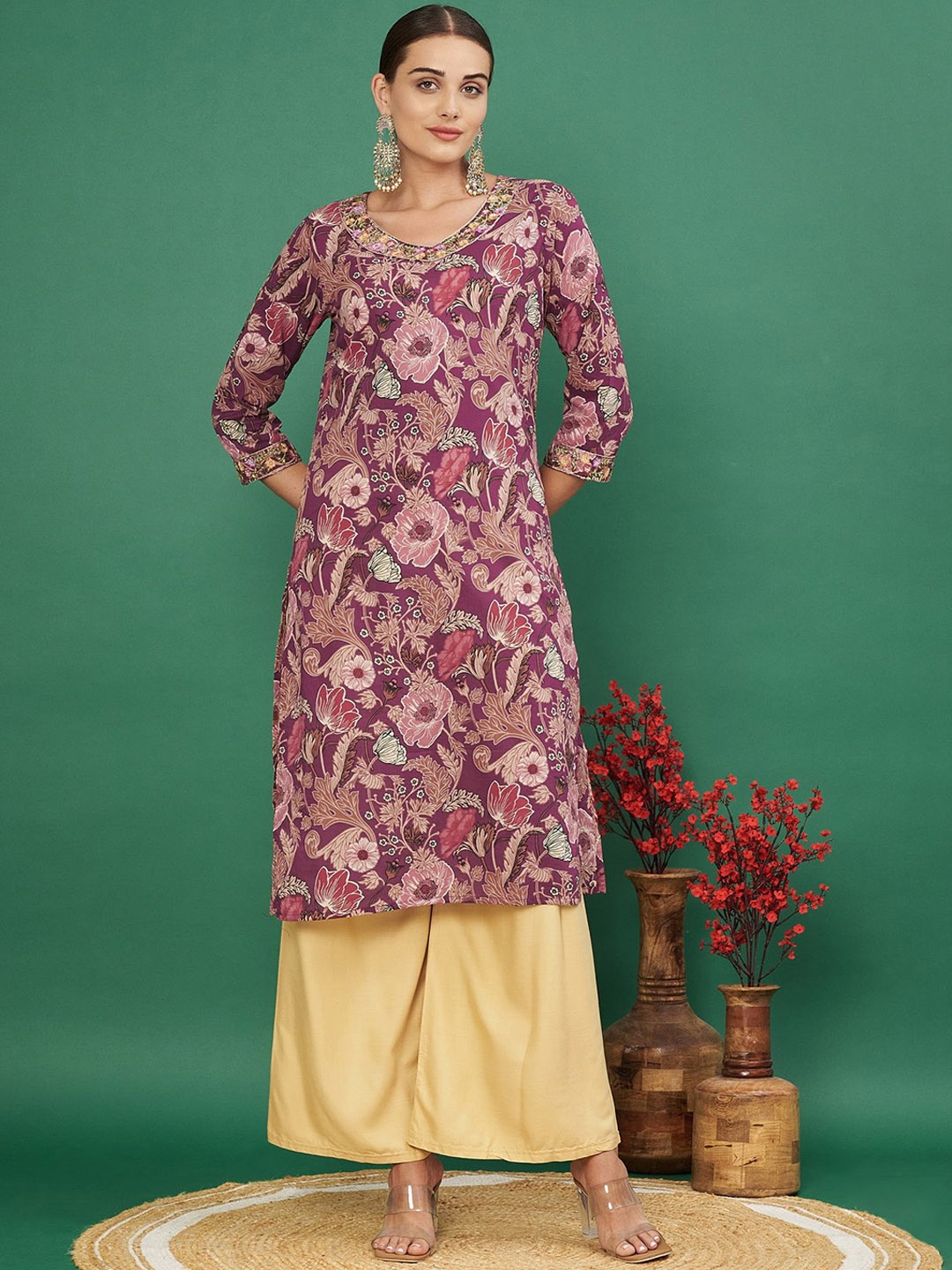 

Vbuyz Women Ethnic Motifs Flared Sleeves Thread Work Floral Kurta, Purple