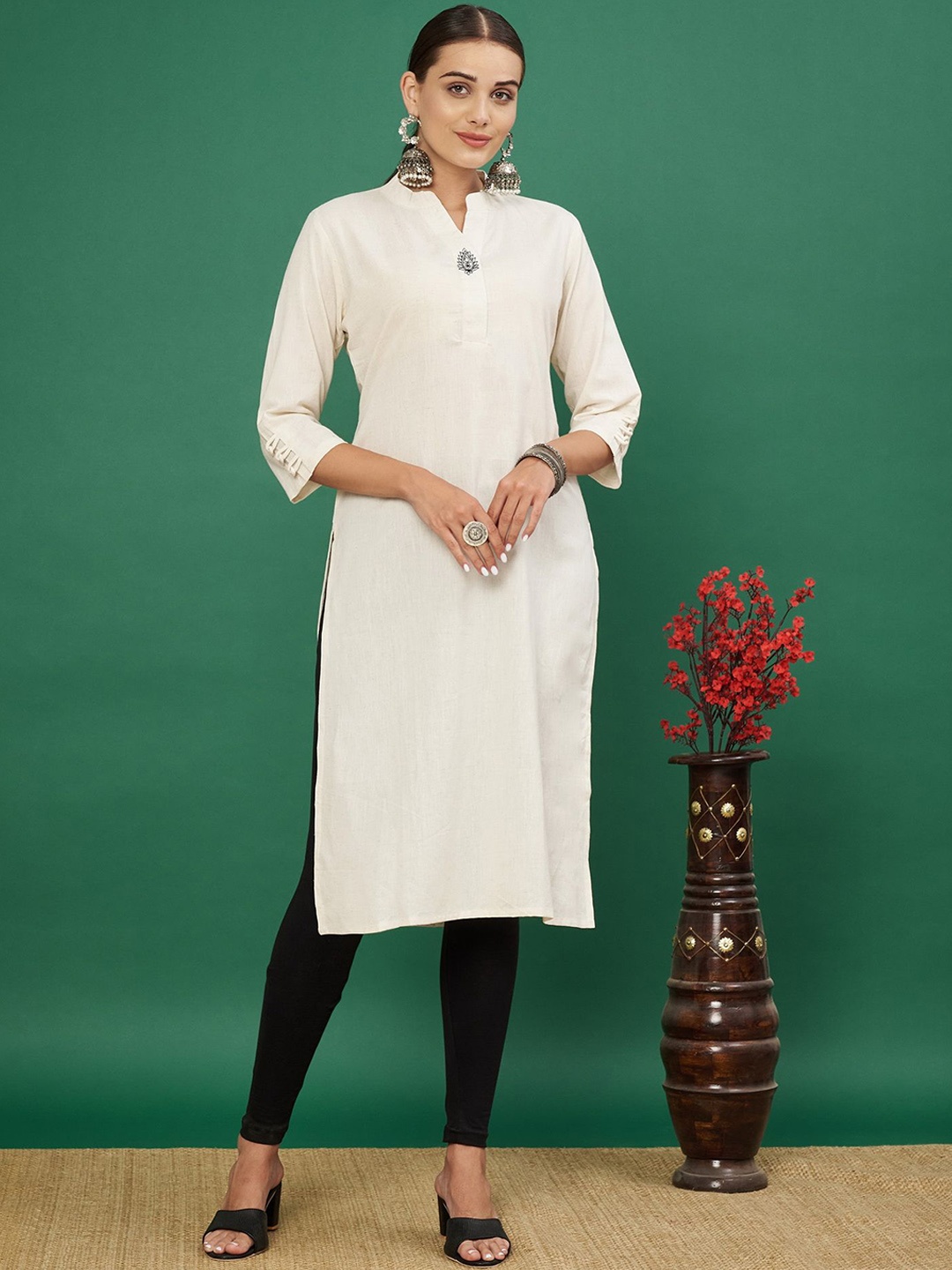 

Vbuyz Women Striped Flared Sleeves Thread Work Kurta, White