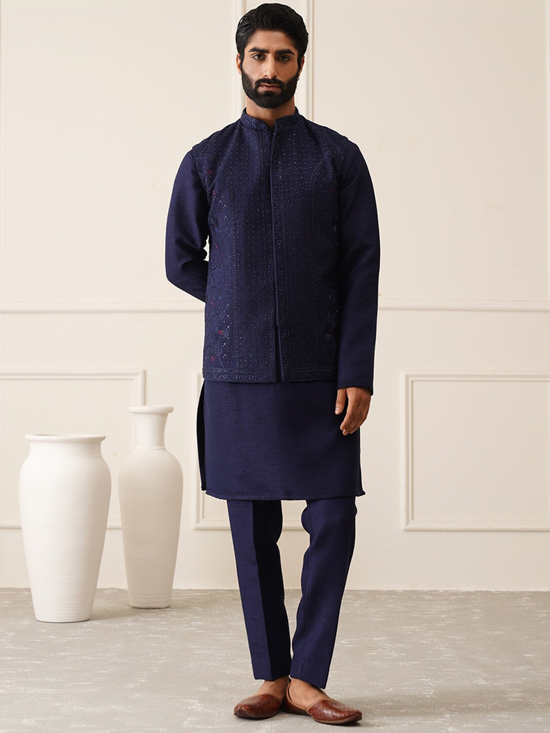 

Denis Parkar Men Embroidered Regular Beads and Stones Kurta with Pyjamas, Navy blue