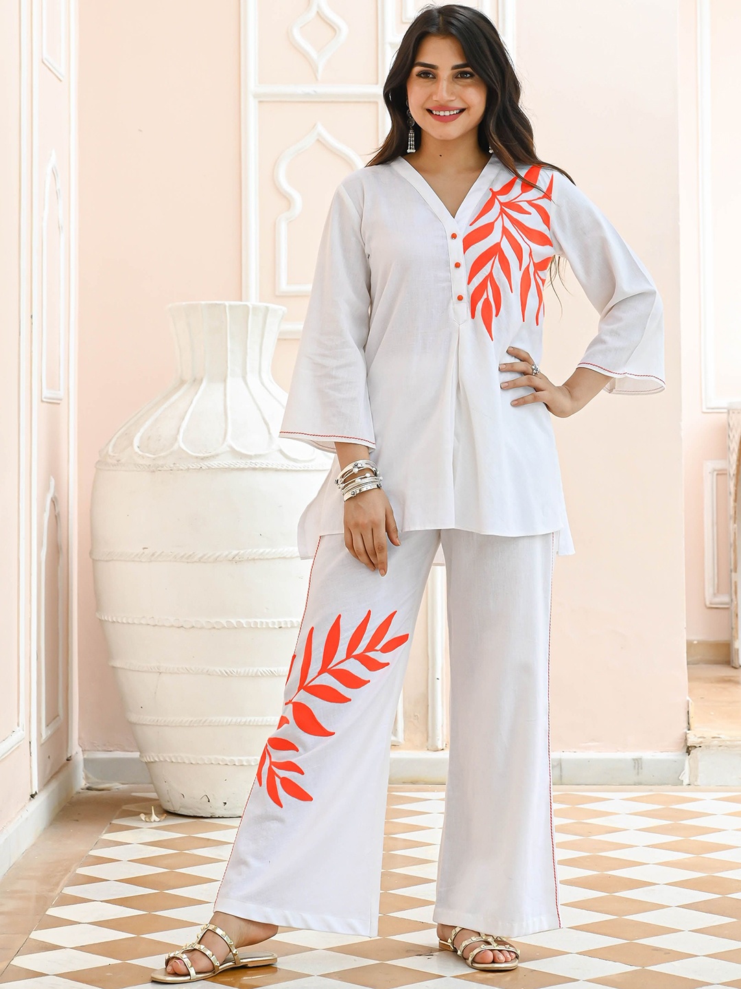 

Bunaai Embroidered Top & Trousers Co-Ord Set, White