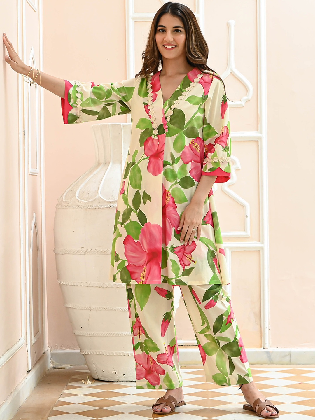 

Bunaai Printed Three Quarter Sleeve Tunic Top & Trouser Co-Ords, White