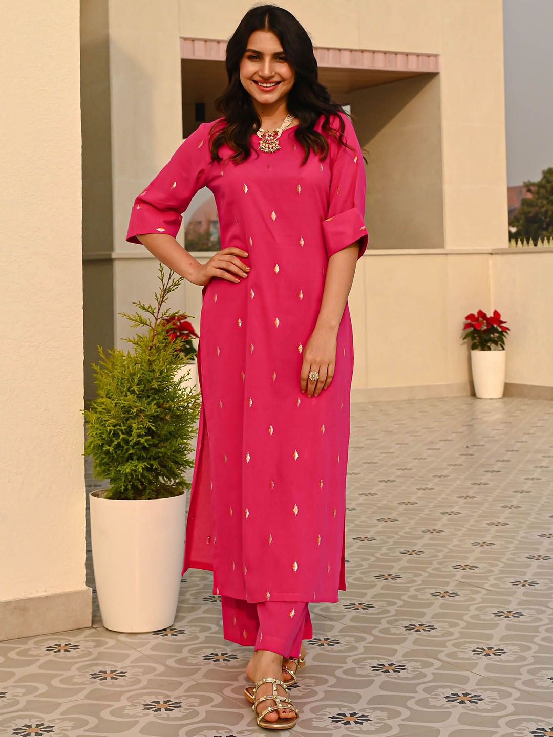 

Bunaai Woven-Design Tunic With Trousers Co-Ords, Pink