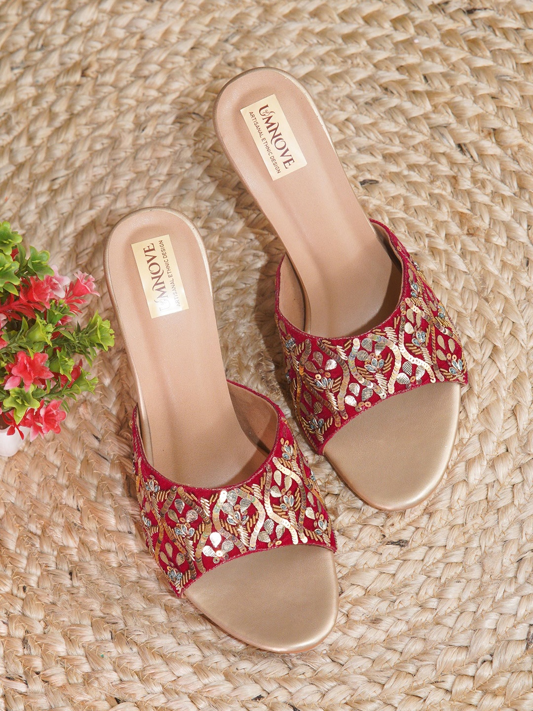

UMNOVE Embellished & Embroidered Stiletto Heels Sandals, Pink