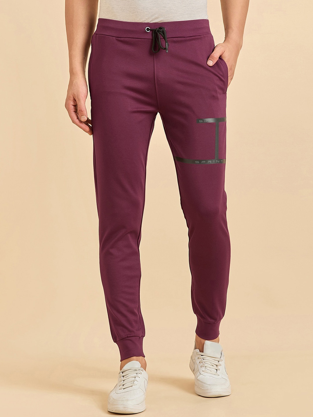 

Sweet Dreams Men Mid Rise Joggers, Burgundy