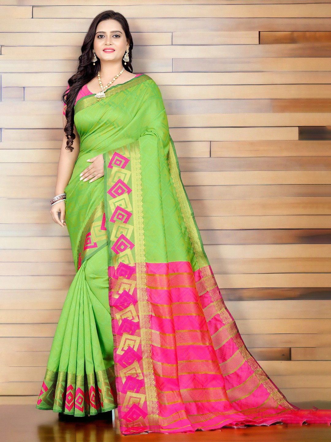 

CARTYSHOP Woven Design Zari Silk Blend Banarasi Saree, Lime green