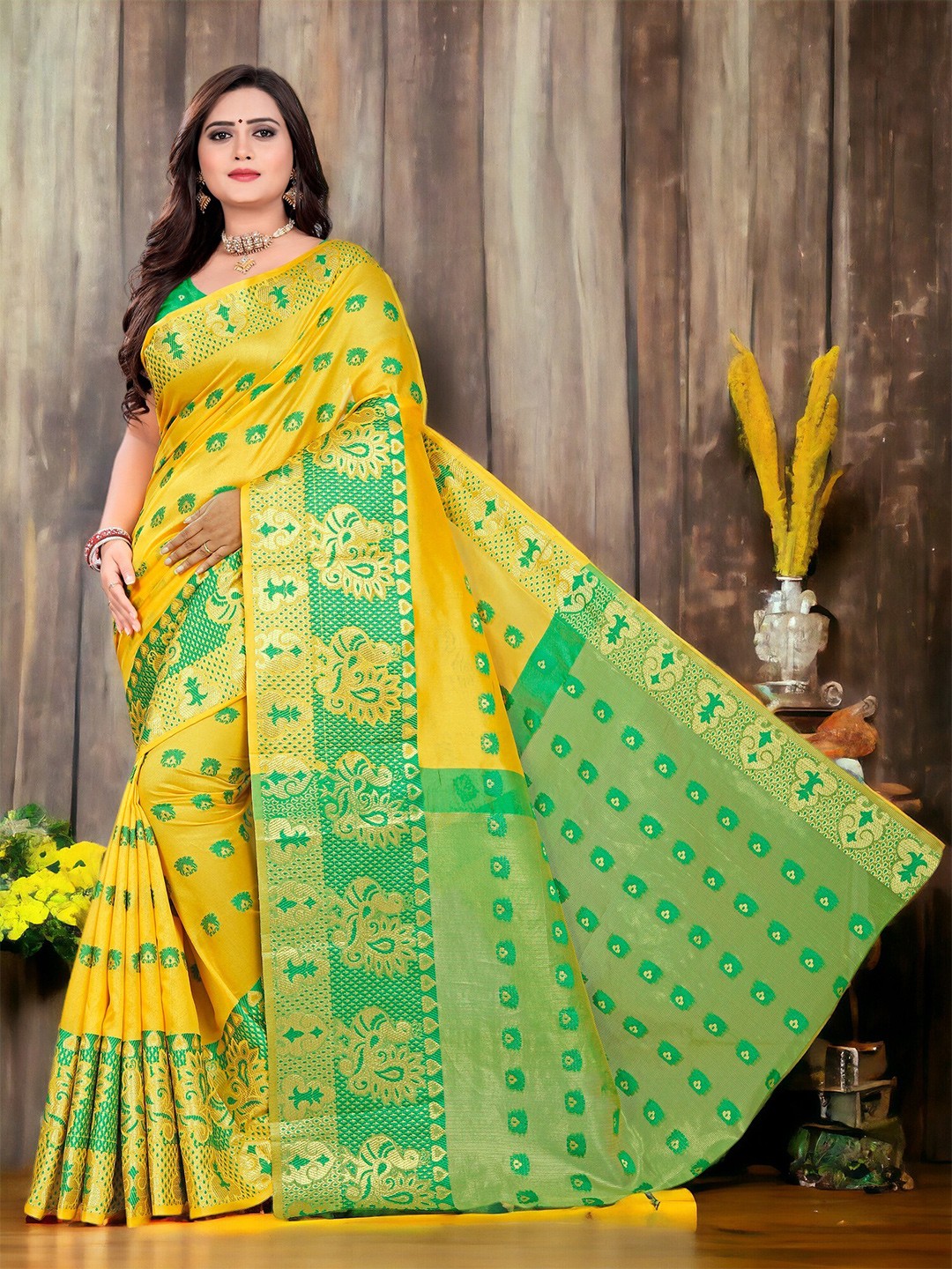 

CARTYSHOP Woven Design Zari Silk Blend Designer Banarasi Saree, Yellow