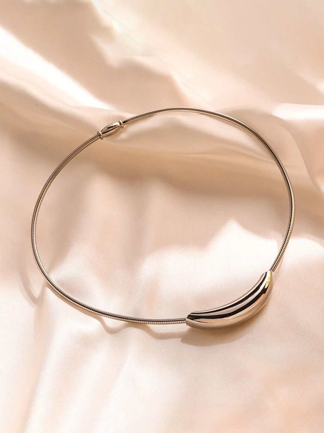 

VIEN Silver-Plated Choker Chain