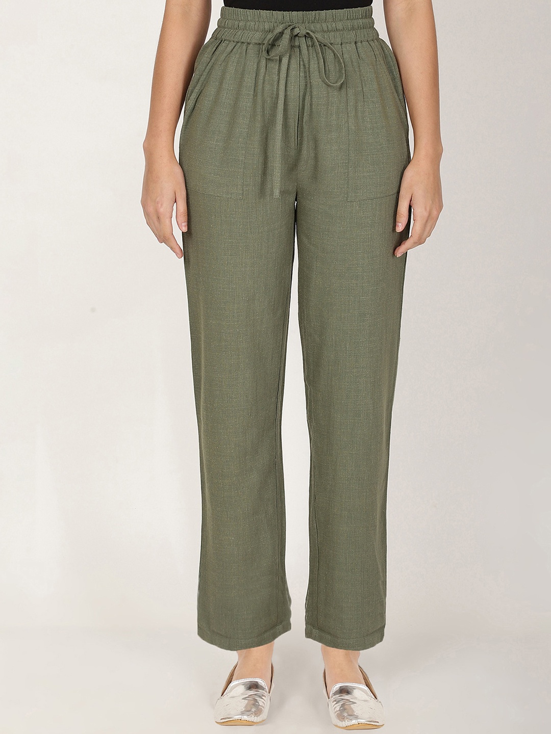 

FUTURO Women Relaxed Straight Leg Trousers, Green