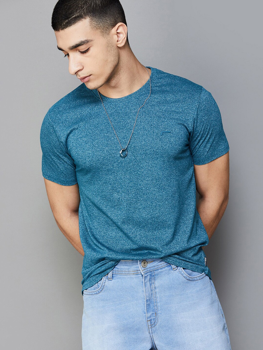 

Fame Forever by Lifestyle Men Solid T-shirt, Teal