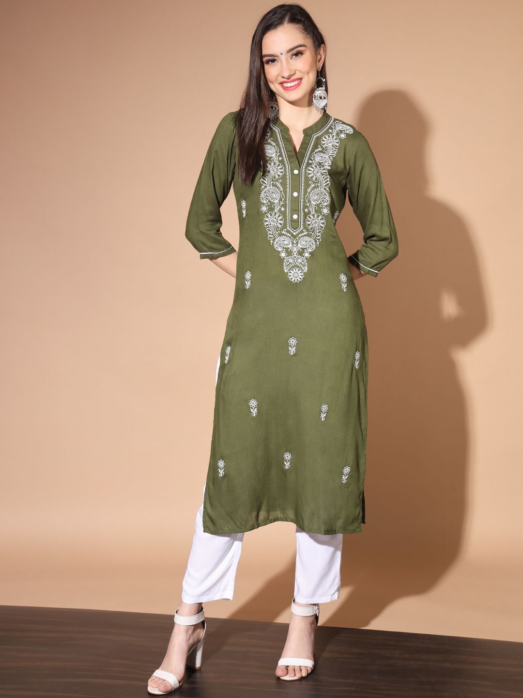 

ANGITA Women Ethnic Motifs Embroidered Thread Work Floral Kurta, Olive