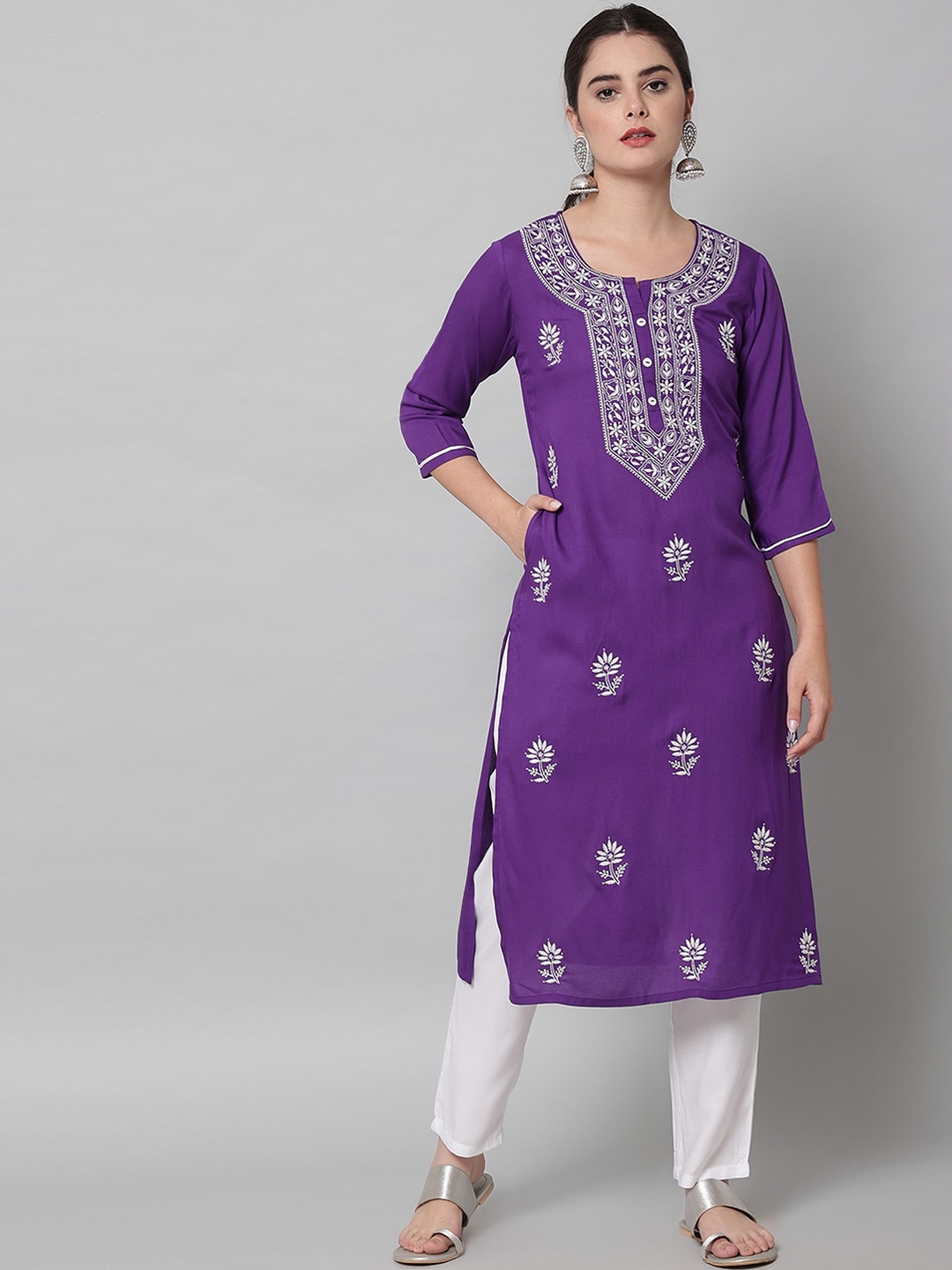 

ANGITA Women Ethnic Motifs Embroidered Thread Work Kurta, Purple