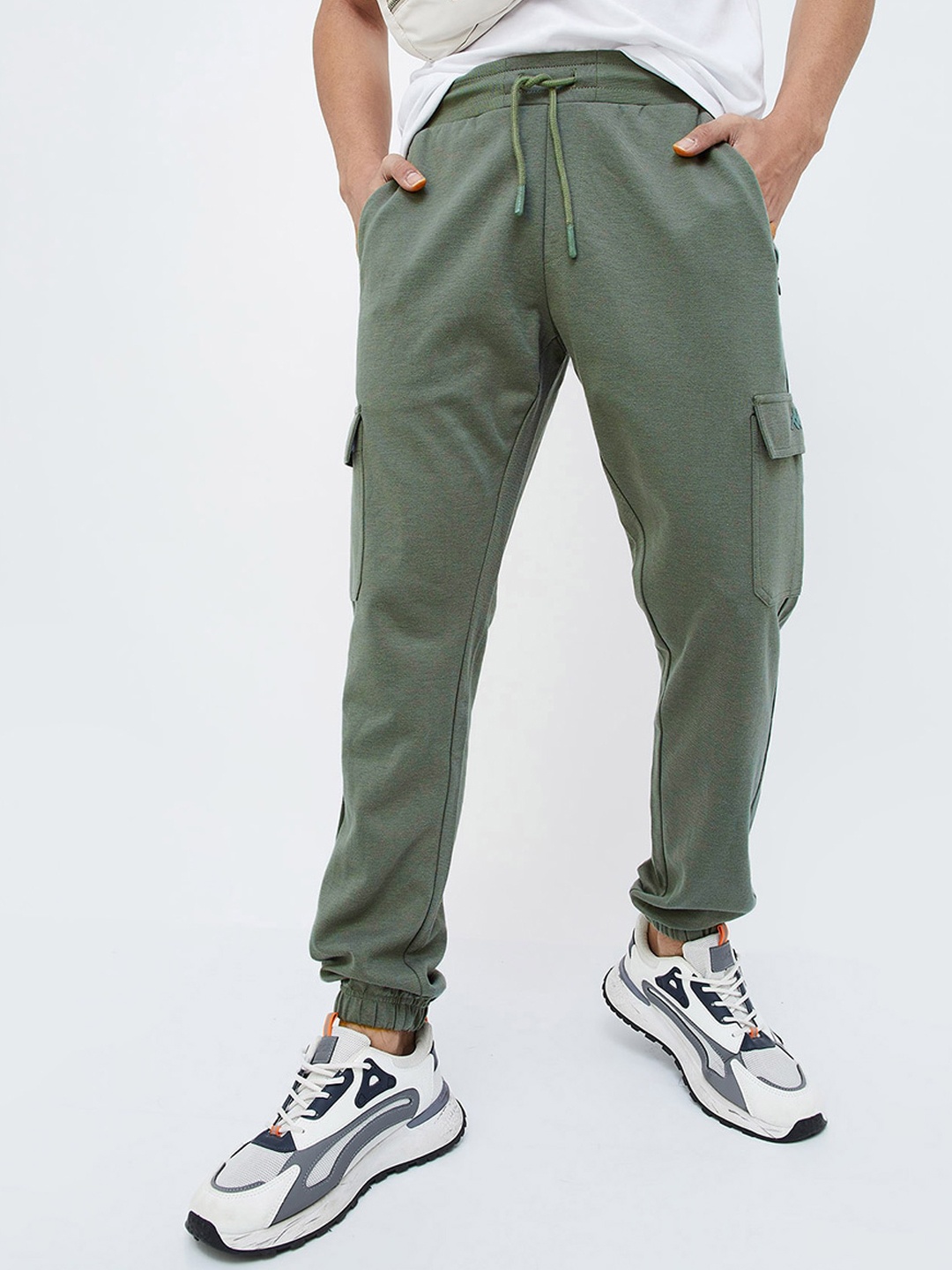 

Kappa Men Mid Rise Joggers, Olive