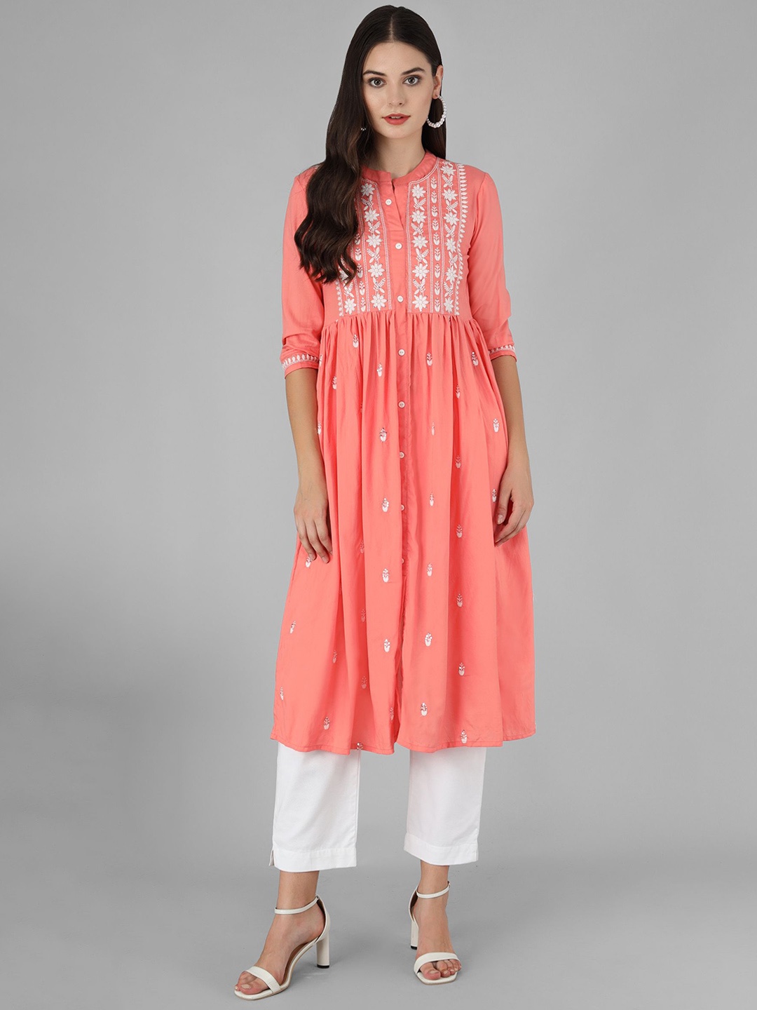 

ANGITA Women Geometric Checked Thread Work Kurta, Peach