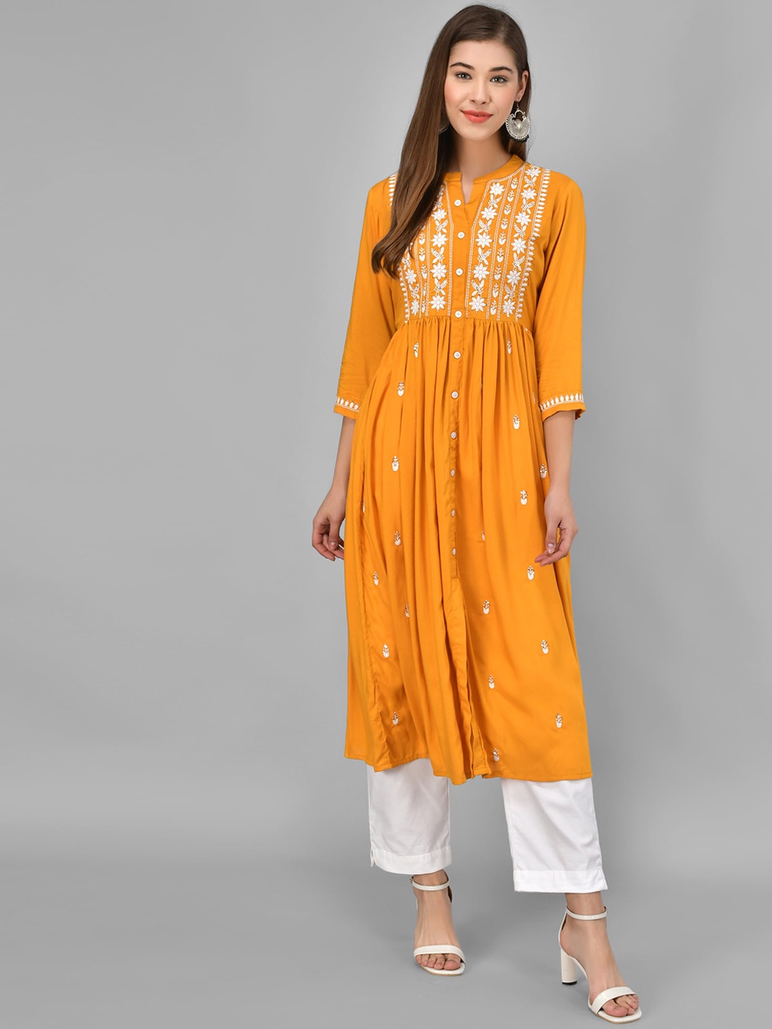 

ANGITA Women Geometric Embroidered Thread Work Kurta, Yellow