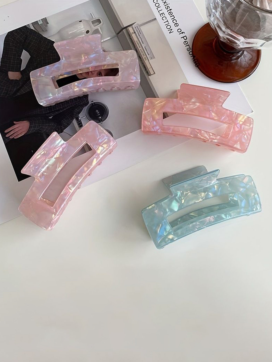 

CHRONEX Set of 2 Matte Hair Claw Clip Large Rectangular Hair Grab Clip, Assorted