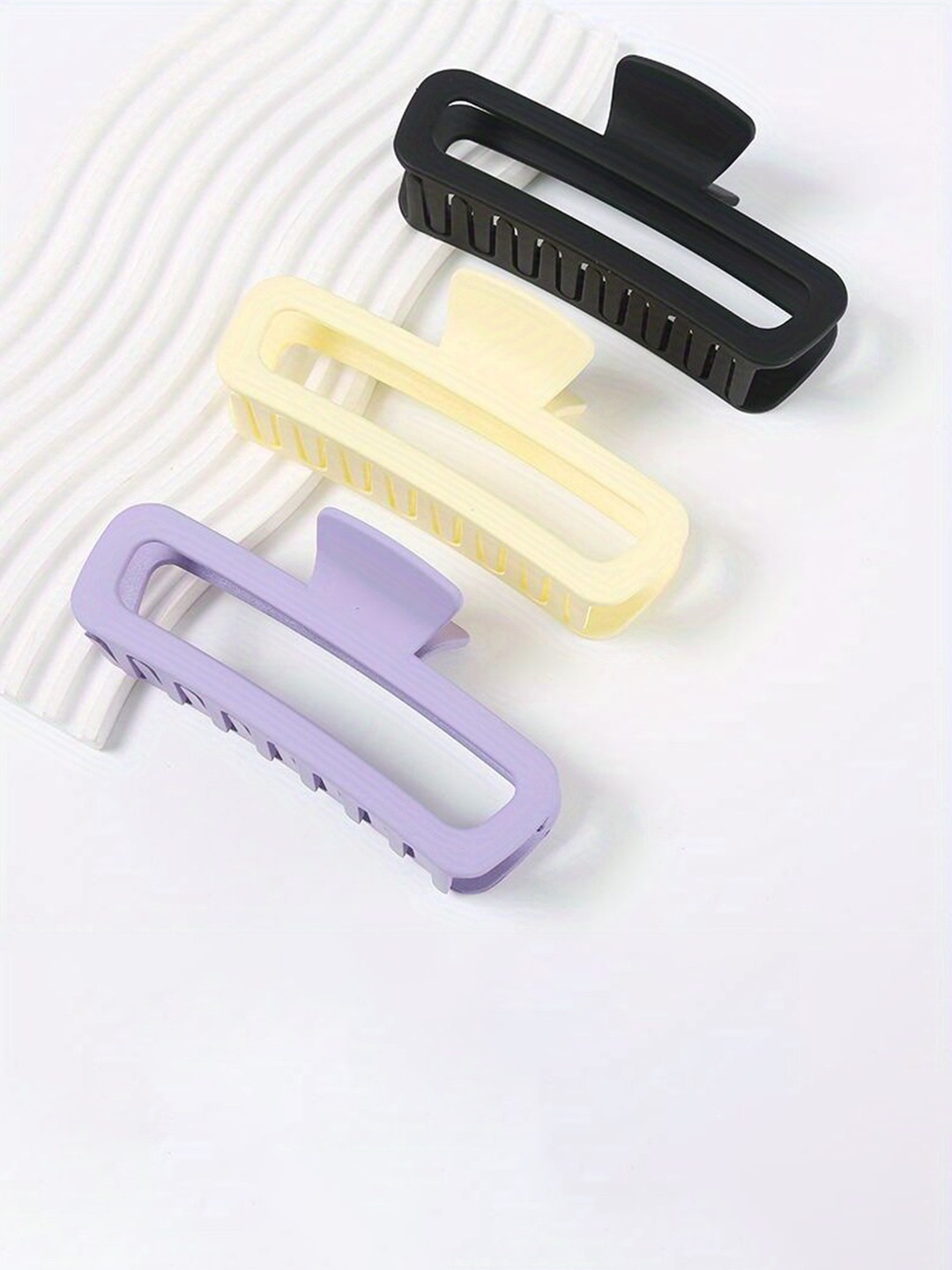 

CHRONEX Women Set of 3 Claw Clip, Assorted