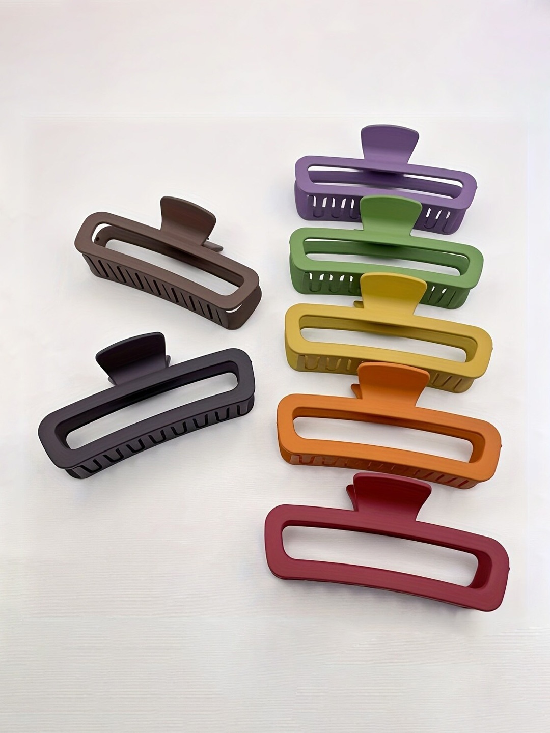 

Chronex Set of 2 Matte Large Rectangular Hair Claw Clip, Assorted